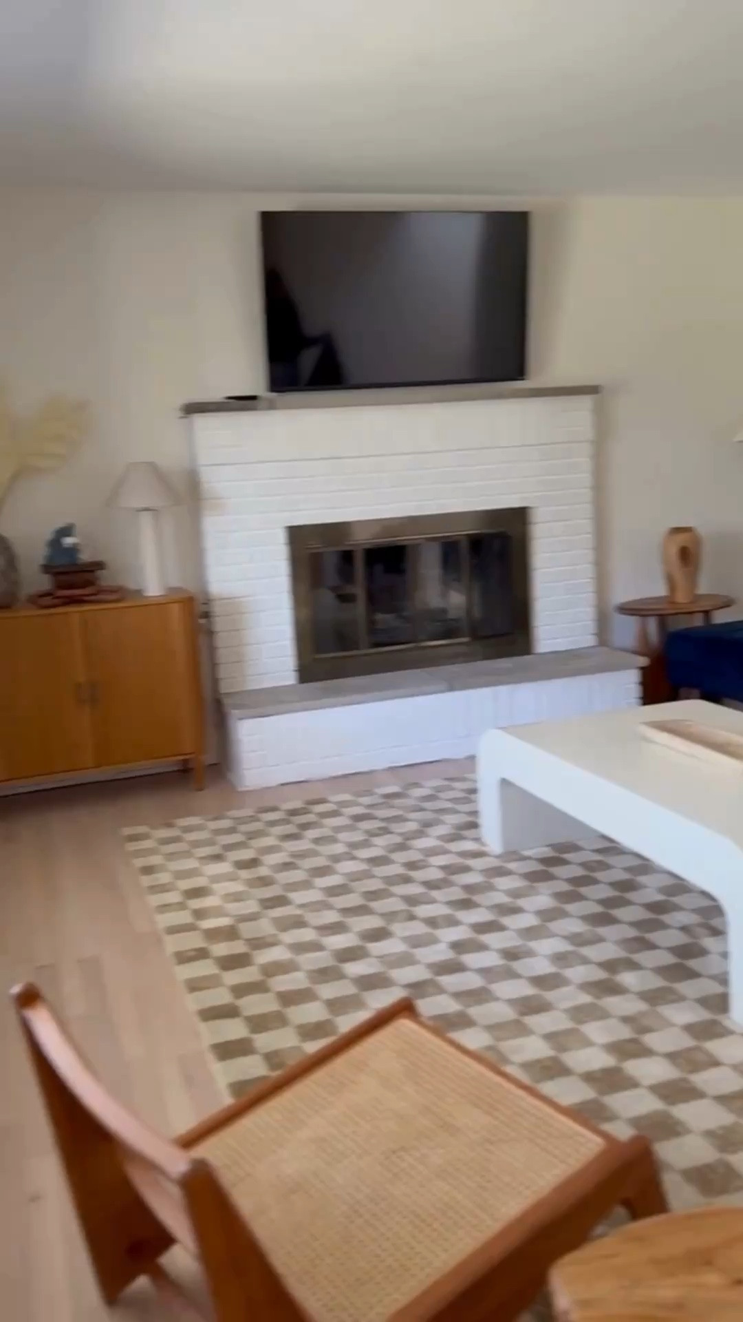 A simple moment with soft lines and warm neutrals - nothing overworked, just a few elements that keep the space feeling calm and intentional.

Linked a few exact and similar pieces below.

#LTKHome #LTKSaleAlert