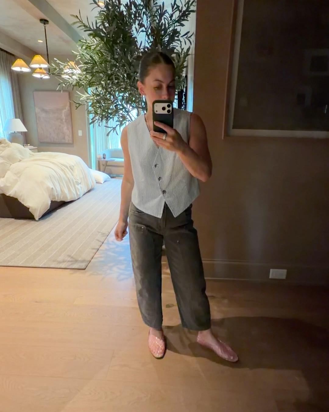 These Amazon jelly flats… don't sleep on them 👀 ALSO I think I am officially a vest and jeans girl. :-) 

#LTKgrwm #LTKmomlife #LTKootd