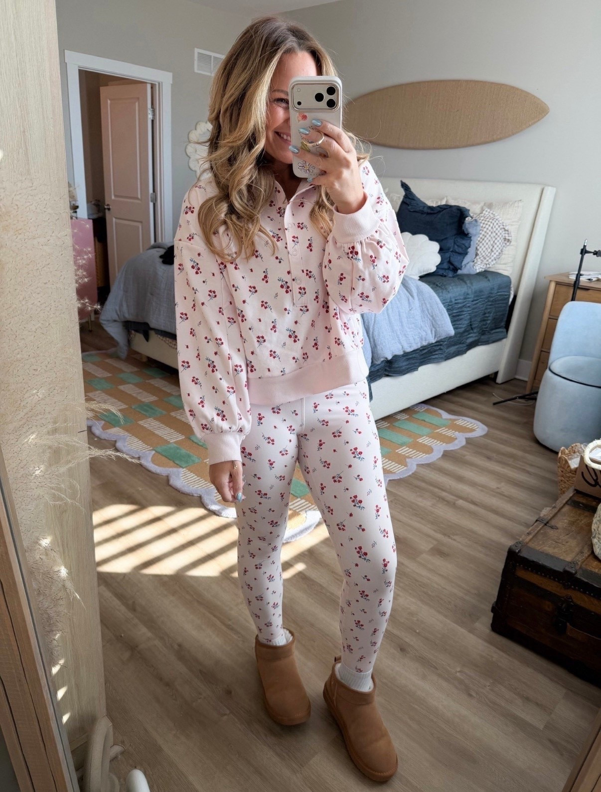 women’s fashion, trendy outfit, target fashion, floral sweatshirt, pink leggings set, pink two piece set, valentines outfit, valentines ootd 

#LTKootd #LTKSeasonal