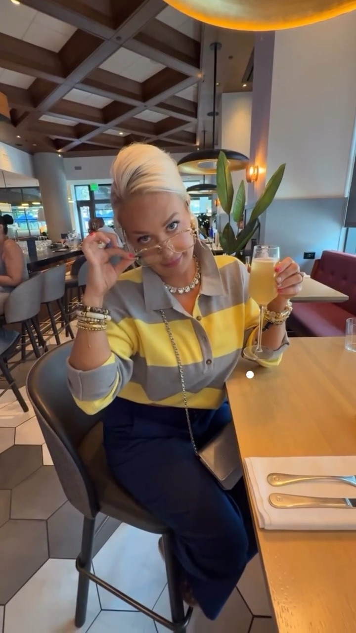 Bestie confessions at LTKcon lunch were LIT 😂 casual outfit for meetings at LTKcon 
Small in top and pants, obsessed with these pants omg

#LTKootd #LTKSeasonal #LTKdayinmylife