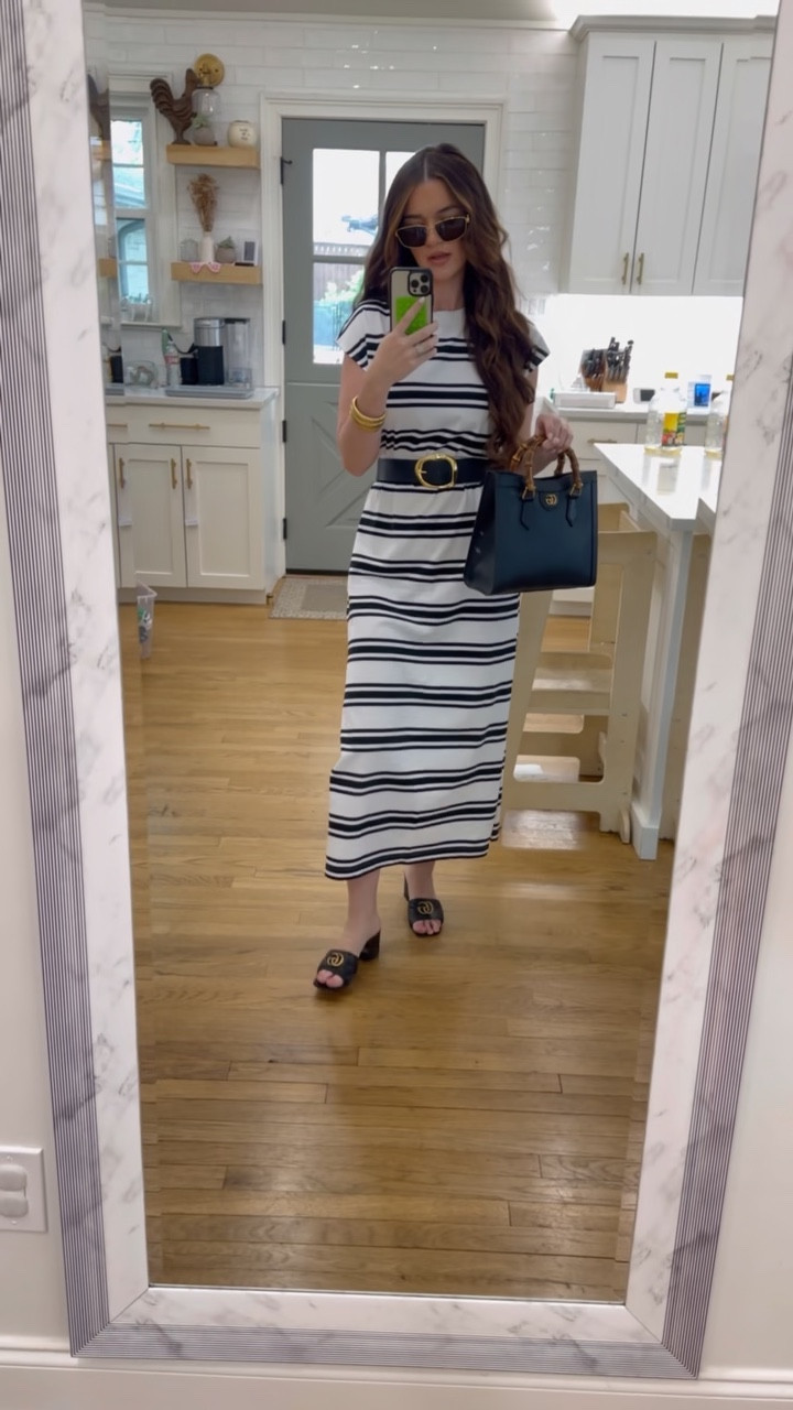 Use code: AFTIA for an extra 20% off 🤍Part 1 🤍 Tia’s collection with Abercrombie is live! I’m wearing this tee maxi dress and it ‘s so comfy! 

✨I’m wearing a size S✨

#LTKSeasonal #LTKstyletip #LTKfindsunder50