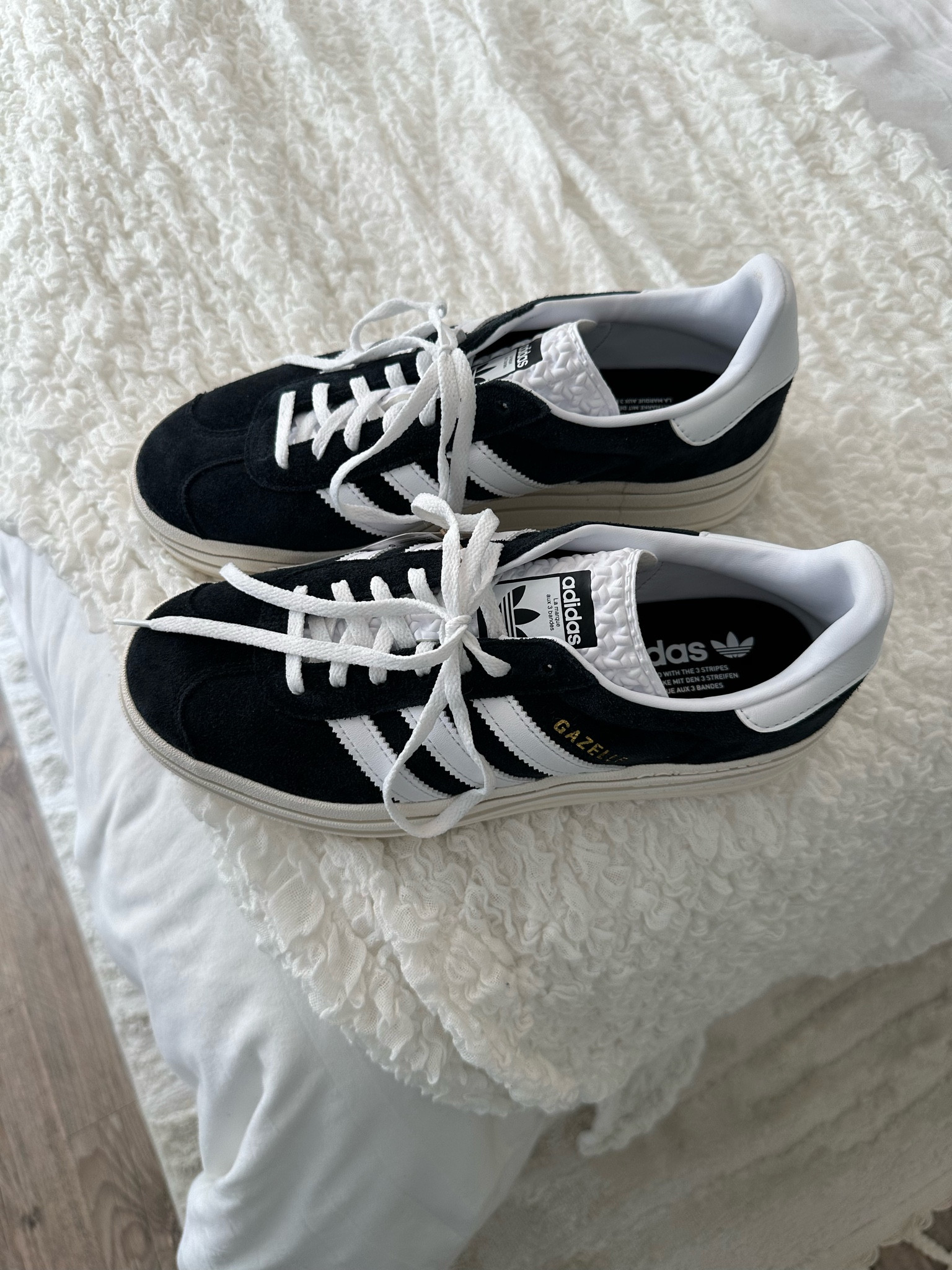 the new “it” shoe! these are a must have for fall, so get your hands on them fast! I went tts, but feel like there is 1/2 a size of wiggle room to go smaller! 🩵✨🫶🏻

#LTKSeasonal #LTKGiftGuide #LTKshoecrush