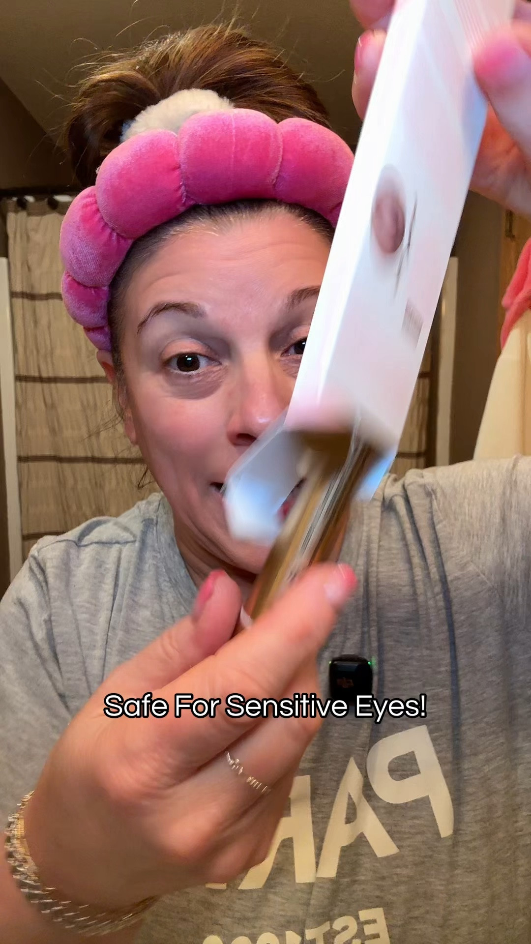 Sensitive eyes but want longer lashes? GrandeLASH Sensitive is made for gentle lash growth — helping lashes look longer, fuller, and healthier without irritation. Perfect for sensitive eyes and contact wearers. #GrandeLASH #SensitiveEyes #LashSerum #LashGrowth #BeautyOver40

#LTKBeauty #LTKOver40