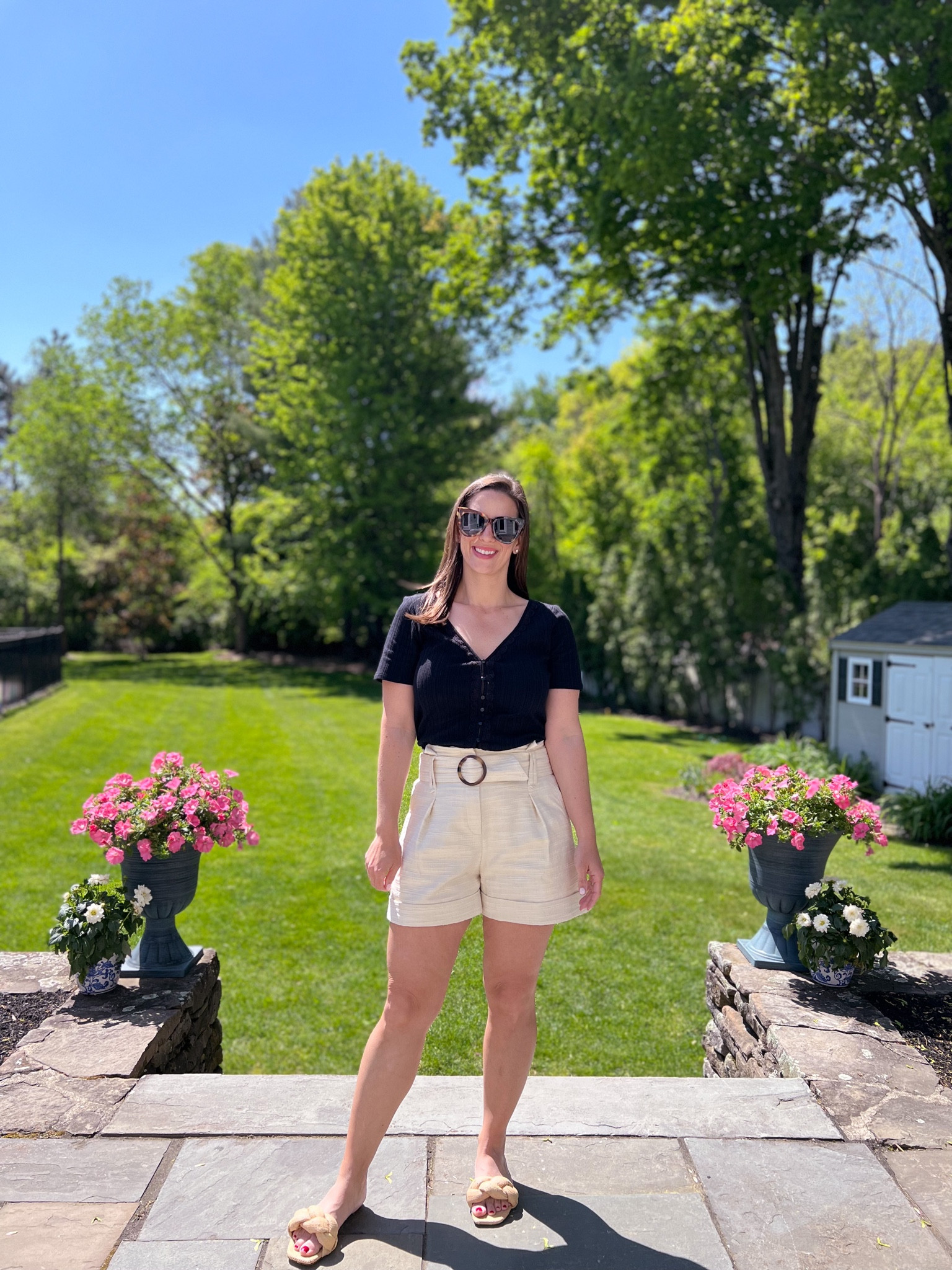 Sézane Rome Shorts Three Ways 🤍 When I first saw these shorts on @sezane site, they screamed Sofia Richie to me! I don’t know about you, but after her wedding weekend I’ve become totally inspired by her chic ladylike style so wanted to try the shorts for myself! 
Three ways I’m planning to wear the shorts-
🤍 With a white top for a monochromatic chic shorts look
🖤 Contrasting with a black tee 
🤍 For cooler nights, paired with a neutral knit front tucked to show off the belt

Which look is your favorite? 
All three tops are also from @sezane! I’ll link on LTK and also in my stories! ❤️ #sezanelovers