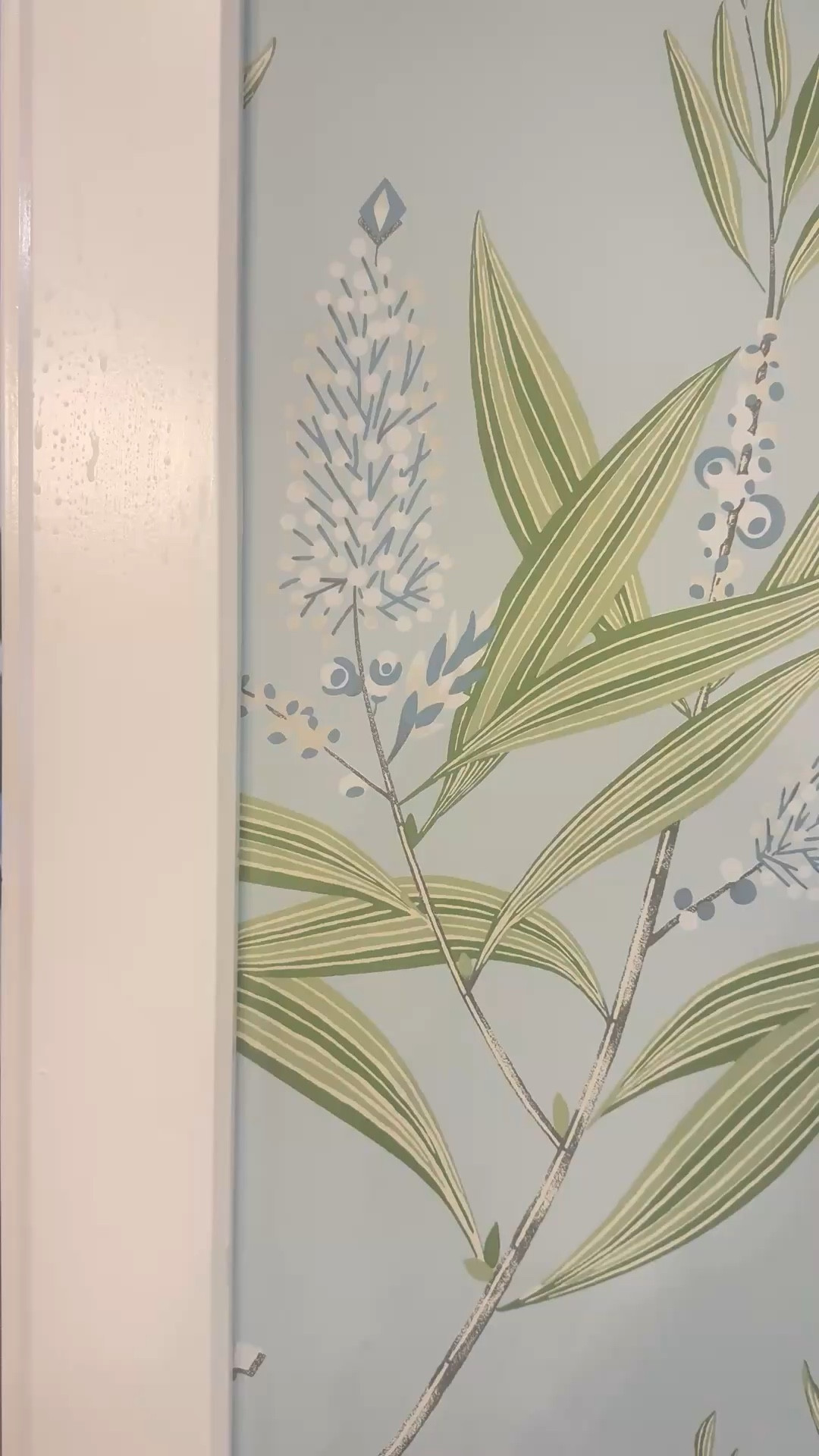 This Anna French wallpaper in this dining room is EVERYTHING! 

#LTKdayinmylife #LTKHome