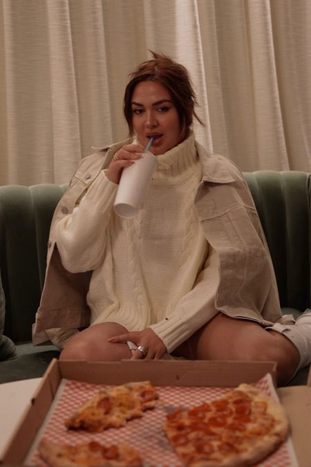 well if Bella Hadid and Julia fox can go grocery shopping in their underwear and jackets… then SO CAN I! Got pizza in #mycalvins denim jacket and underwear 😉 then came home and cozied up in my favorite @calvinklein sweater and had the best pizza night in all #calvinklein. Can you think of a better night in?! (LTK link) Follow my shop @lexiconofstyle on the @shop.LTK app to shop this post and get my exclusive app-only content! 