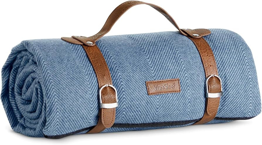 VonShef Large Fleece Picnic Blankets with Faux Leather Carrier Handles and Waterproof Lining for ... | Amazon (US)