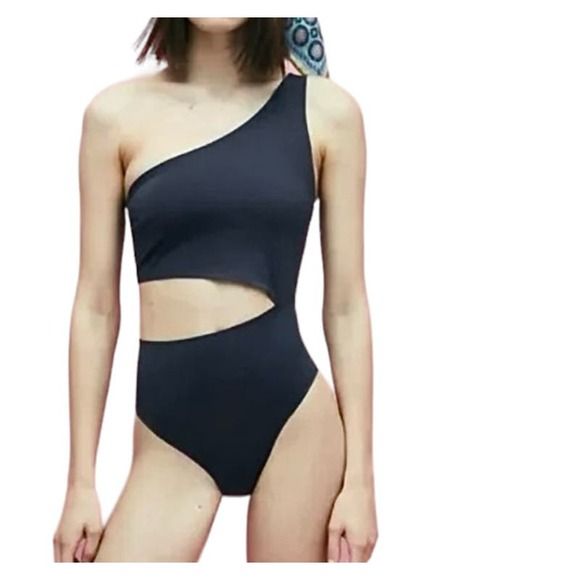new Zara cut out laser cut one shoulder bare midriff swimsuit SW2 6076 | Poshmark