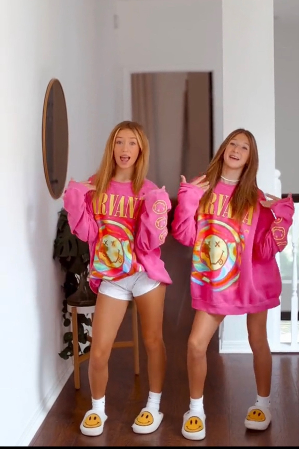 Favorite sweatshirt 🩷

#LTKfit #LTKSeasonal #LTKGiftGuide