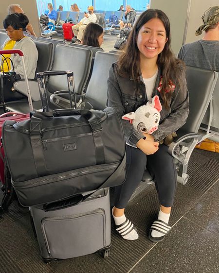 I used the Calpak weekender for our 10 day trip to Florida, it was perfect! Paired it with my trusty Tumi carry-on suitcase.  #luggage #calpak #travel #carryon #weekender #disneyworldpacking #packingtips #carryonluggage #tumi #tumiluggage 