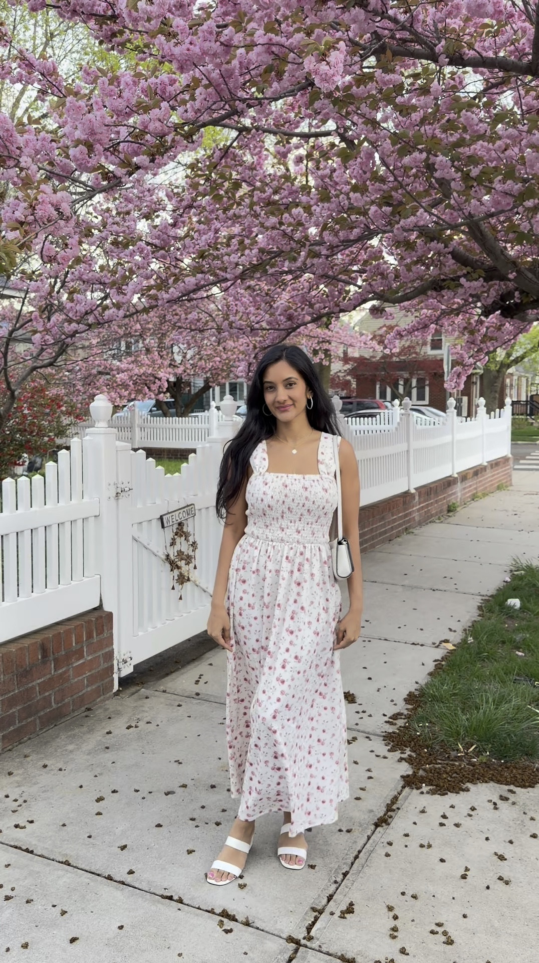 Wearing S in dress

Amazon summer dress

#LTKTravel #LTKgrwm #LTKSeasonal