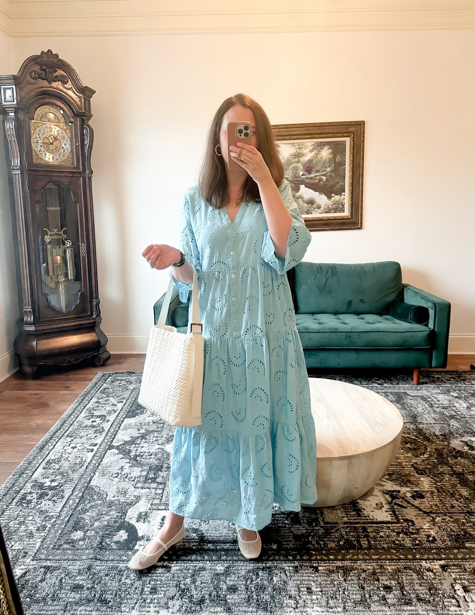 The prettiest Amazon dress! Wearing medium

Amazon finds, amazon fashion, summer dress

#LTKSeasonal #LTKootd #LTKgrwm