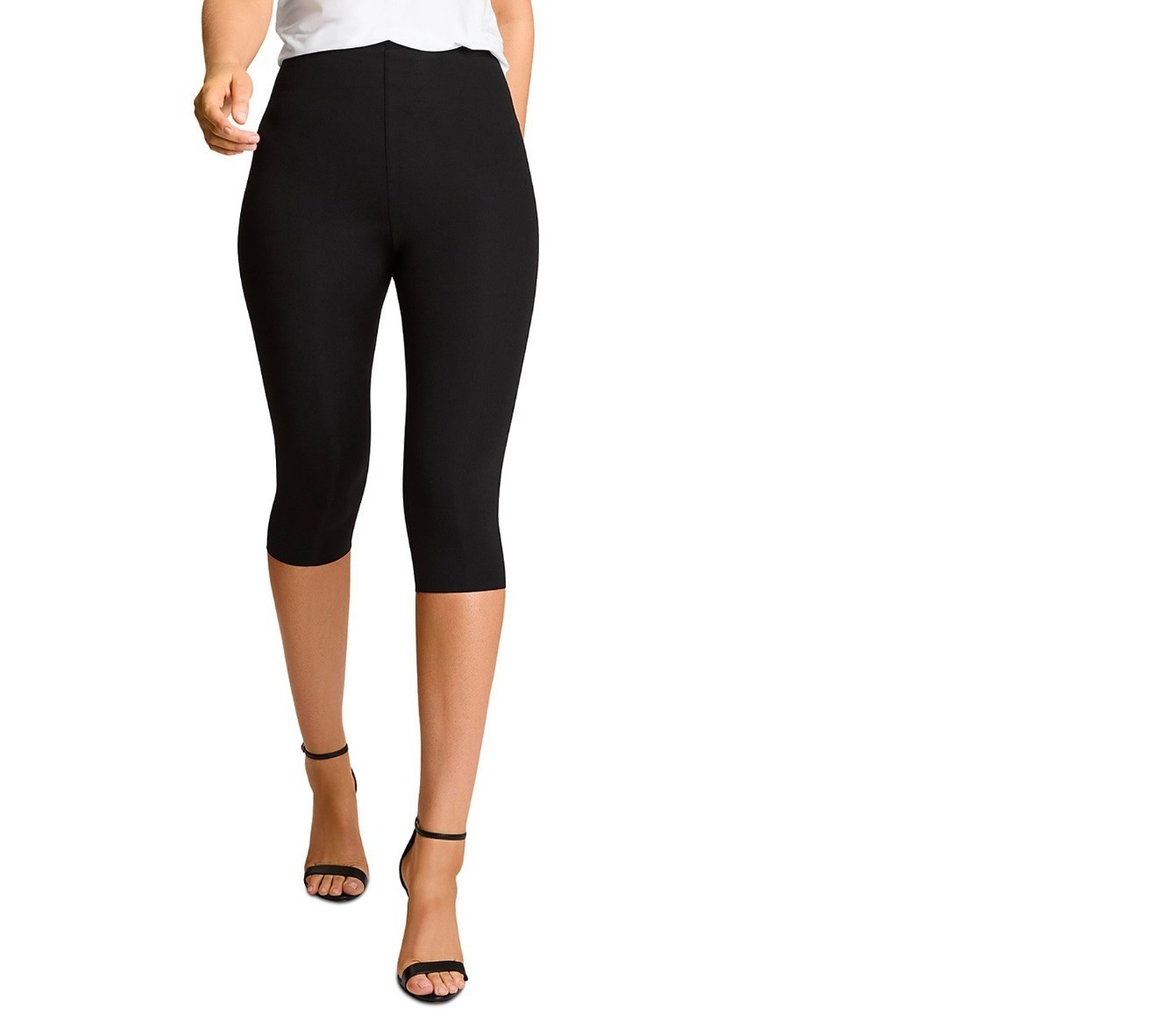 The leggings everyone asks about 🤍 These Commando capri leggings are buttery soft, ultra-flattering, and sculpt without feeling restrictive. They’re perfect for everything from errands to travel days, and pair effortlessly with an oversized button-down, blazer, or your favorite tee. A closet staple you’ll reach for again and again.

#LTKStyle #LTKFinds #CapsuleWardrobe #Commando #Leggings #EverydayStyle #TravelStyle #WardrobeEssentials