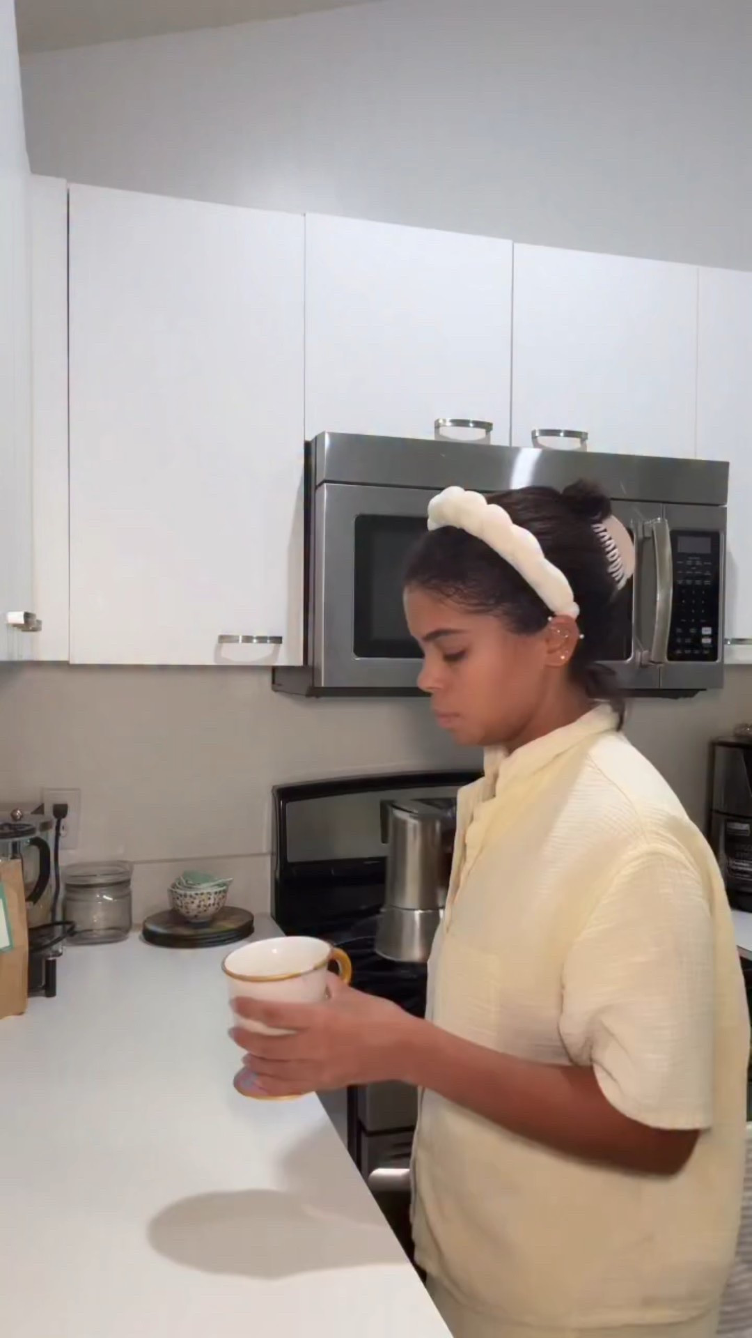 Morning coffee but make it with ✨collagen✨ ☕💚

Adding @primalharvest Premium Collagen has been the easiest way to support my skin, hair, nails & joints. It dissolves instantly with no taste just all the good benefits. A little habit that makes me feel my best every day. 🌿

#selfcaresunday #primalharvest #primalharvestpartner #healthylifestyle #goodhabits