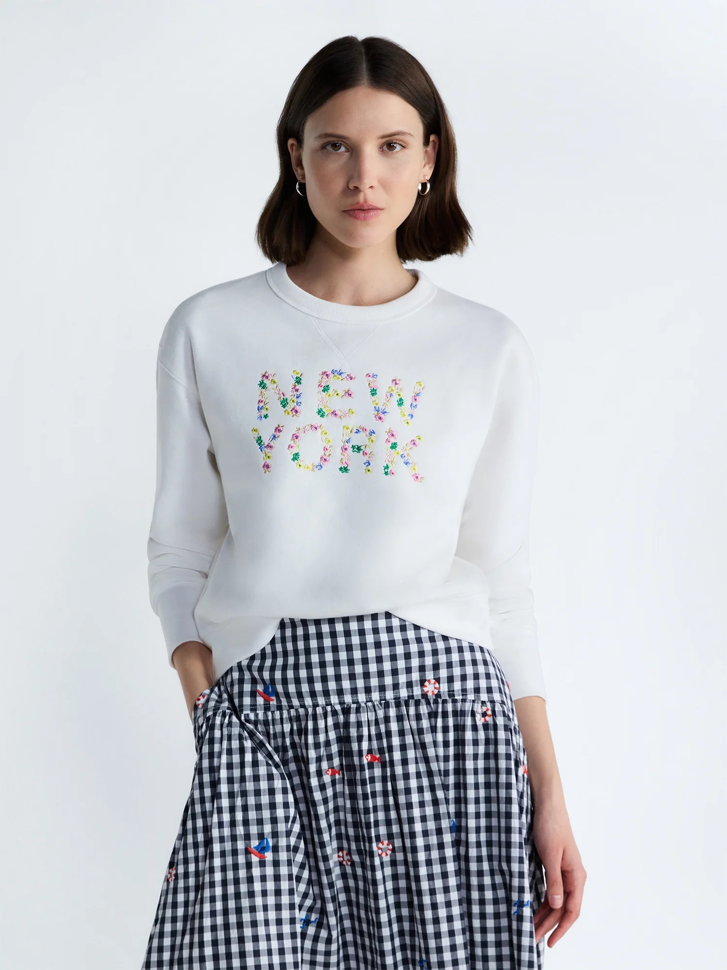 Free Assembly Women's and Women's Plus Embroidered Shrunken Sweatshirt with Long Sleeves, Sizes X... | Walmart (US)