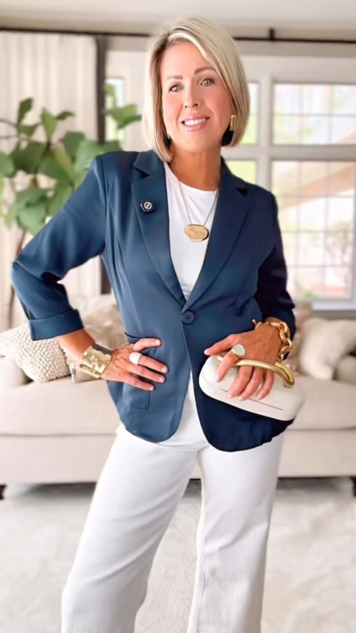 This blazer is so chic and comes at a great price. So easy to elevate any look. Wearing an 8 in the jacket.

#LTKOver40 #LTKgrwm #LTKootd