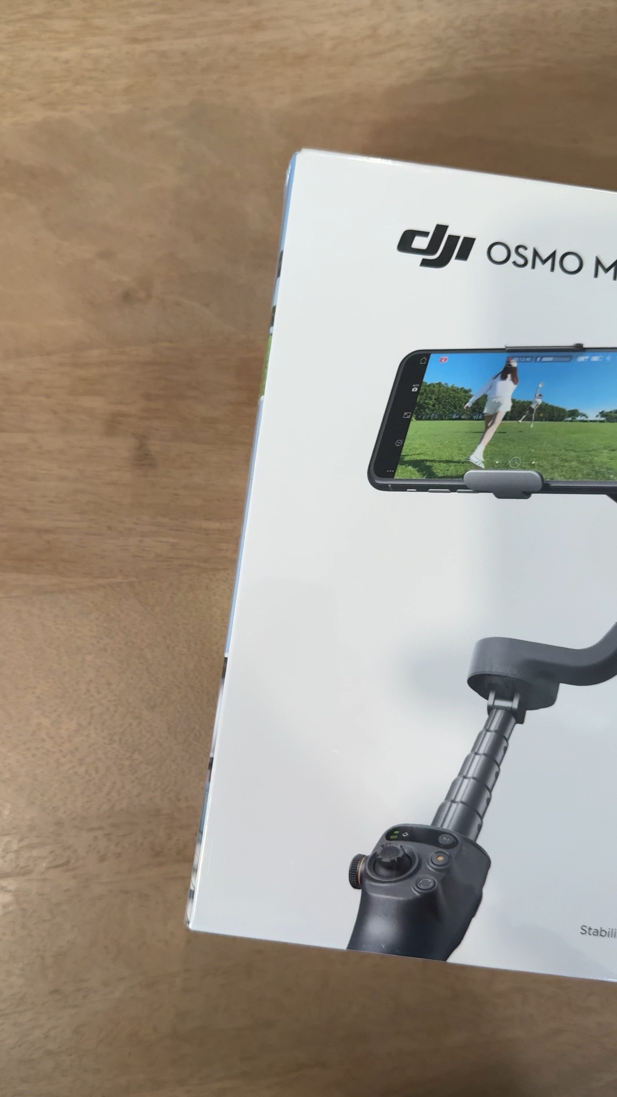 Capture all of life’s beautiful moments when your on the go with this mobile gimbal. 

#LTKSaleAlert #LTKCyberWeek #LTKGiftGuide