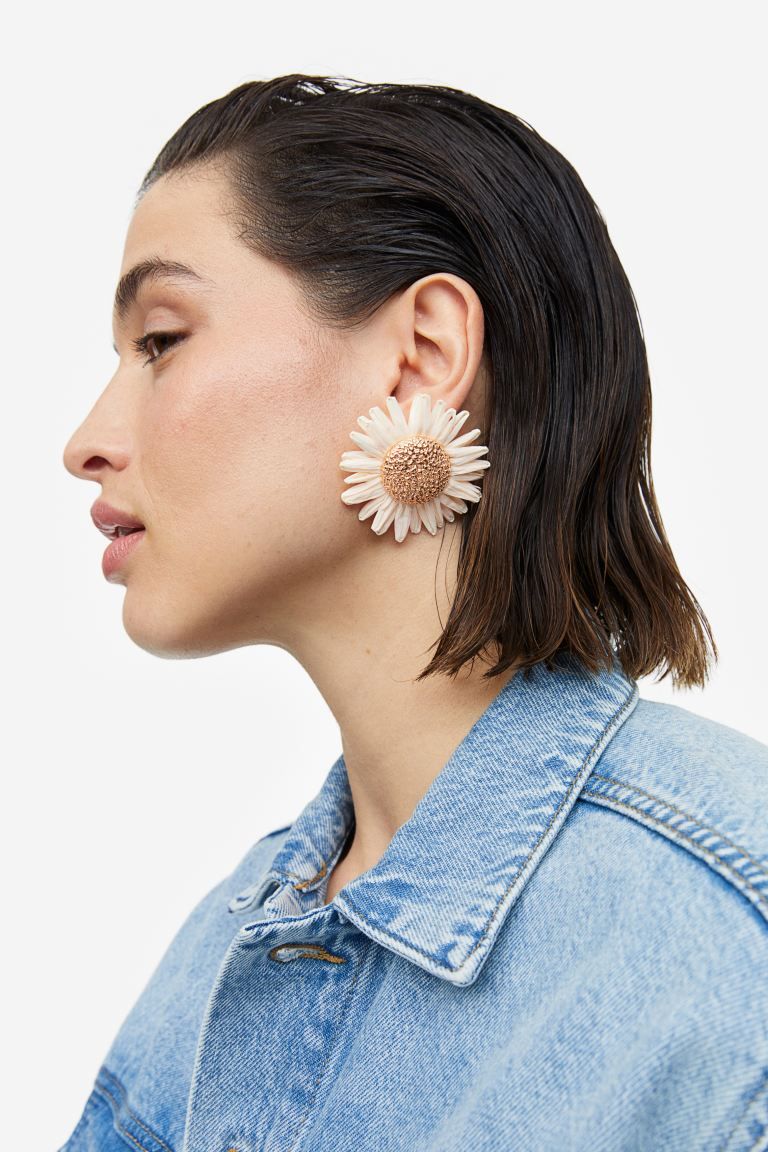Sunflower-shaped Earrings | H&M (US + CA)