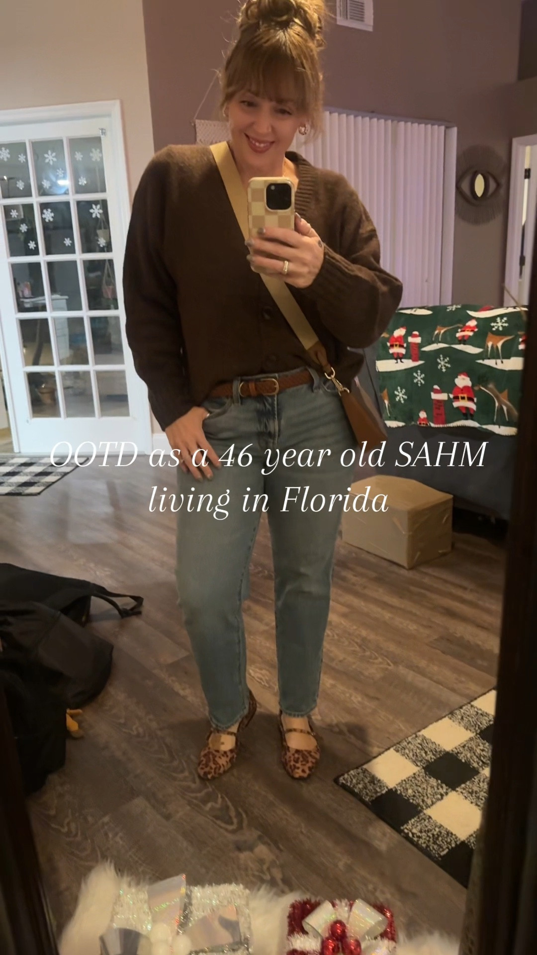 Casual date night with my hubby! 🩷 Don't mind the book bags and packages in the background 🤦🏼‍♀️ #fashionover40 #datenightoutfit #casualoutfitideas #sahmoutfitideas #easyoutfits 

#LTKMidsize #LTKootd