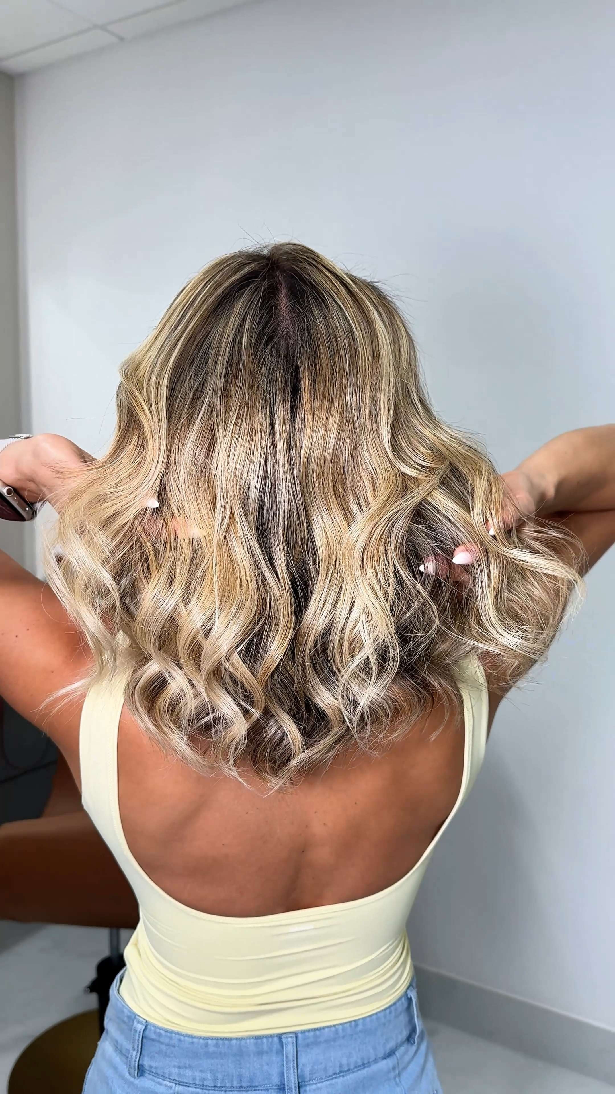 We loooove a lived-in blonde transformation 🫶🏻✨

If you’ve been thinking about going brighter, softer, and a little more effortless, this is your sign. Save this for inspo for your next visit to our studio in Boca Raton. 🤍

#LivedInBlonde #HairSalonSouthFlorida #HairTransformation #BocaRatonHairStudio #SouthFloridaHair 

 #LTKBeauty