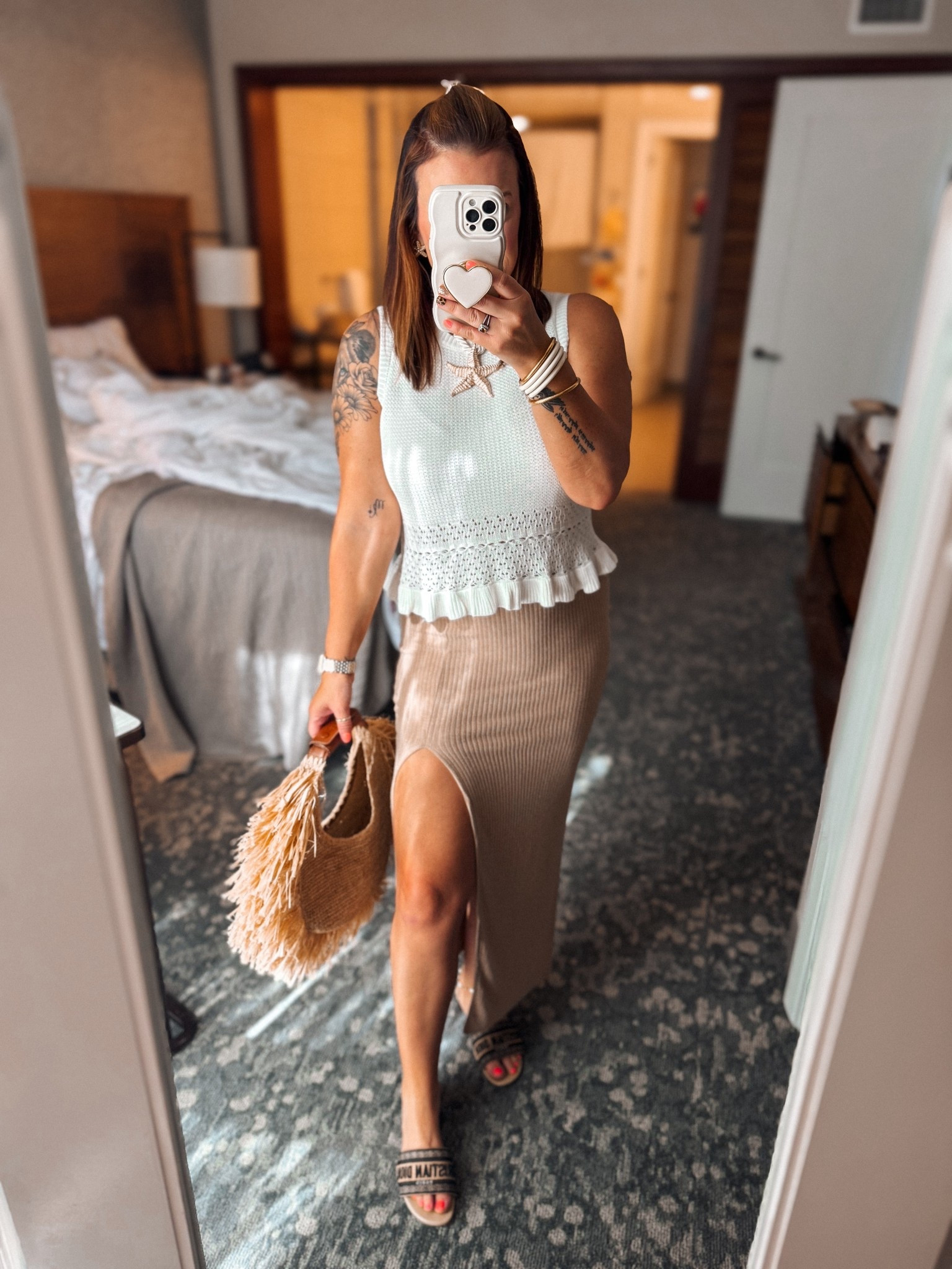 Sunday brunch in Maui 🤍🌈🌺 

#LTKootd