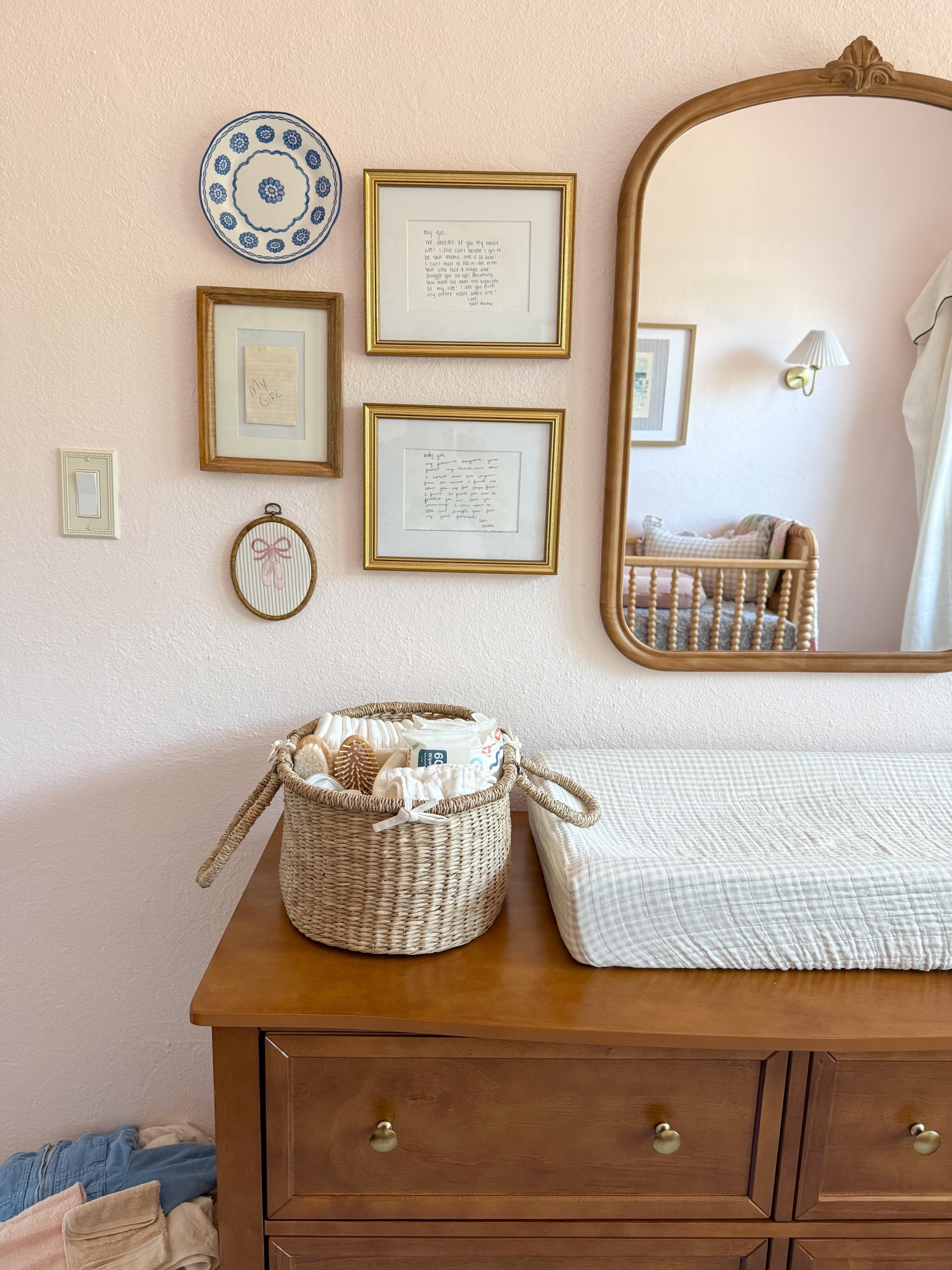 changing table / dresser details!! 🕊️🧺