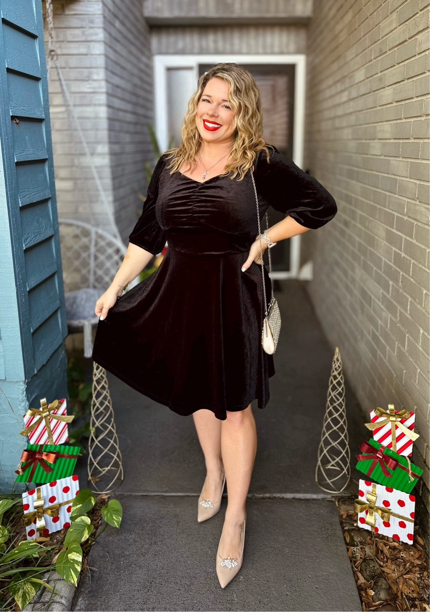 Red lips, a velvet dress and some bling on your heels. The perfect holiday outfit.

Ordered dress in size XL but could have sized down.

Use code “50xkaQ83” for up to 50% on this dress

Midsize outfit 
Midsize holiday dress
Christmas outfit
Christmas dress
Christmas party #LTKHoliday 

#LTKmidsize #LTKSeasonal