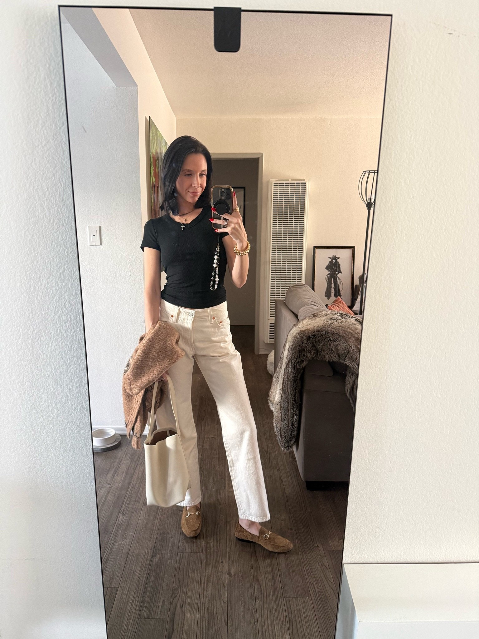 Easy, casual comfy #malfit #outfit ideas #everydayoutfit #casualoutfit #whatiwore #ootd #outfitinspo #everydaystyle #neutraloutfit #denim #levis #cardigan

#LTKdayinmylife #LTKgrwm #LTKootd