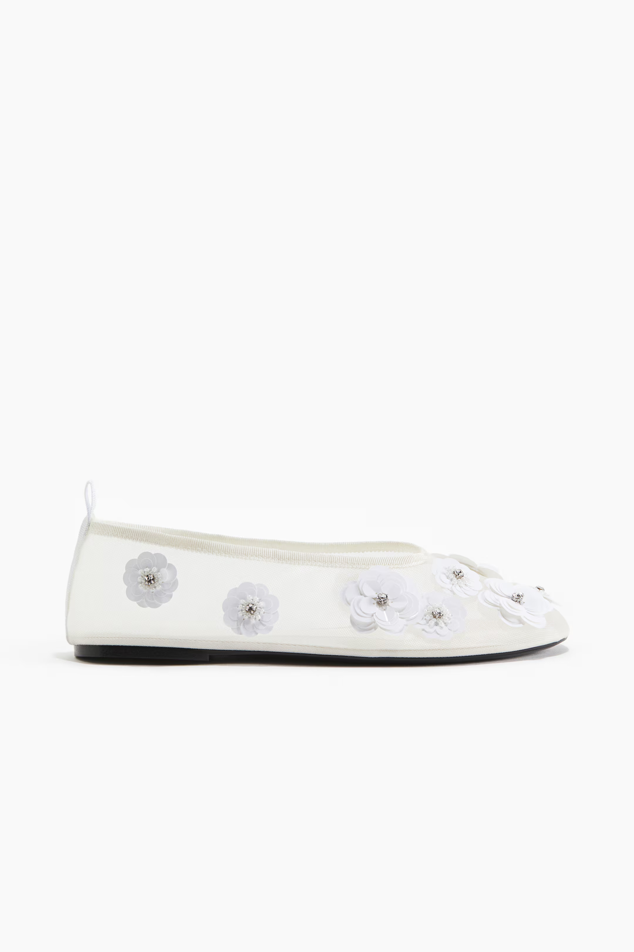 Appliquéd mesh ballet flats | H&M (UK, MY, IN, SG, PH, TW, HK)
