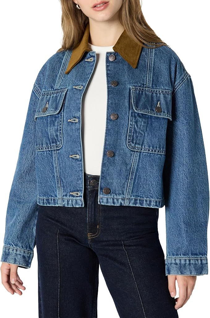 Amazon Essentials (Demi's Pick) Women's Oversized-Fit Cropped Denim Jacket with Contrast Collar | Amazon (US)