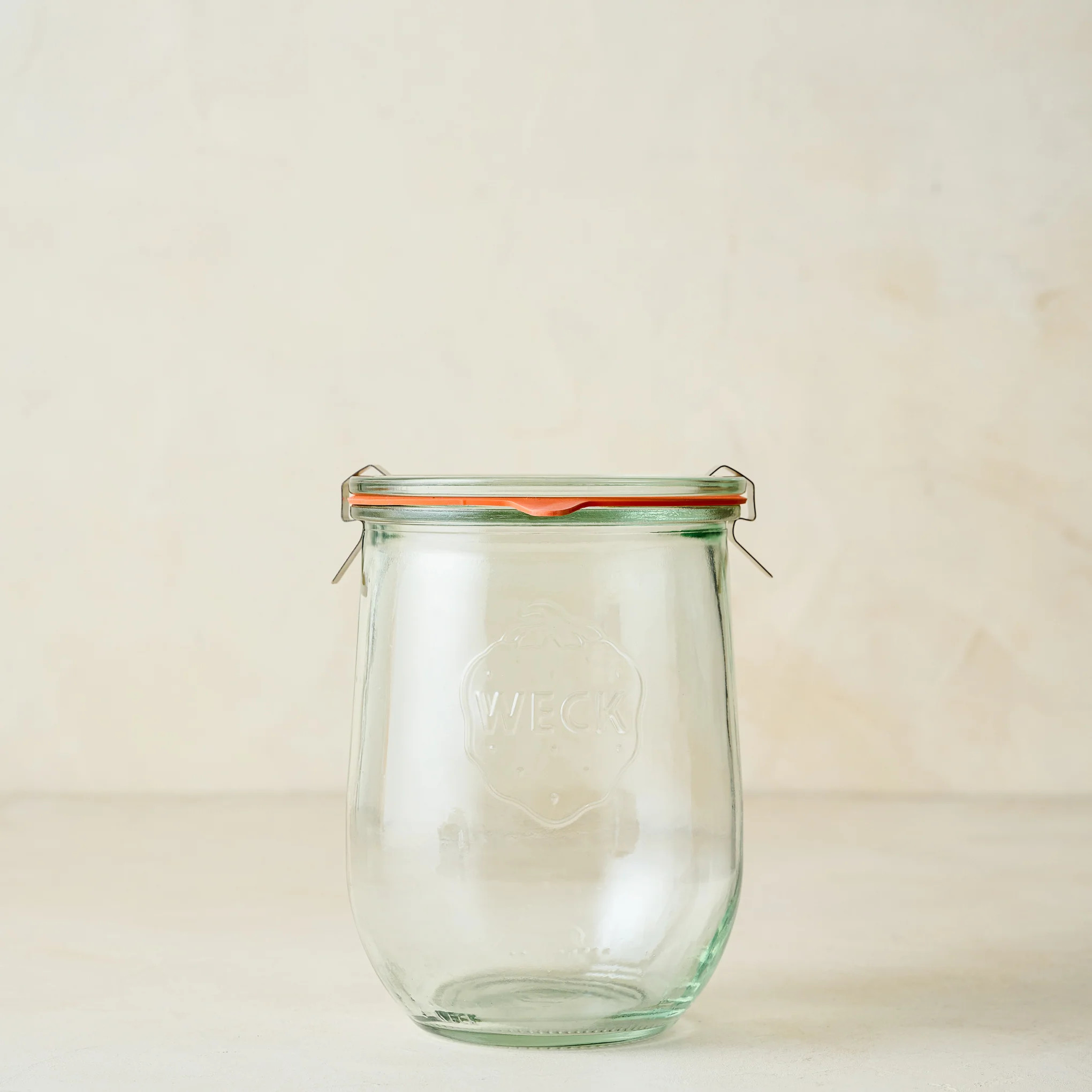 Weck 745 1 L Tulip Jar | Magnolia