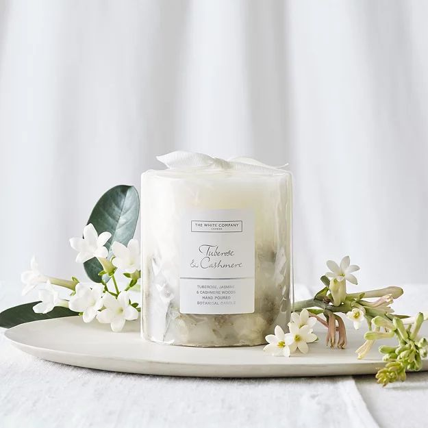 Tuberose & Cashmere Botanical Candle – Medium | The White Company UK & ROW