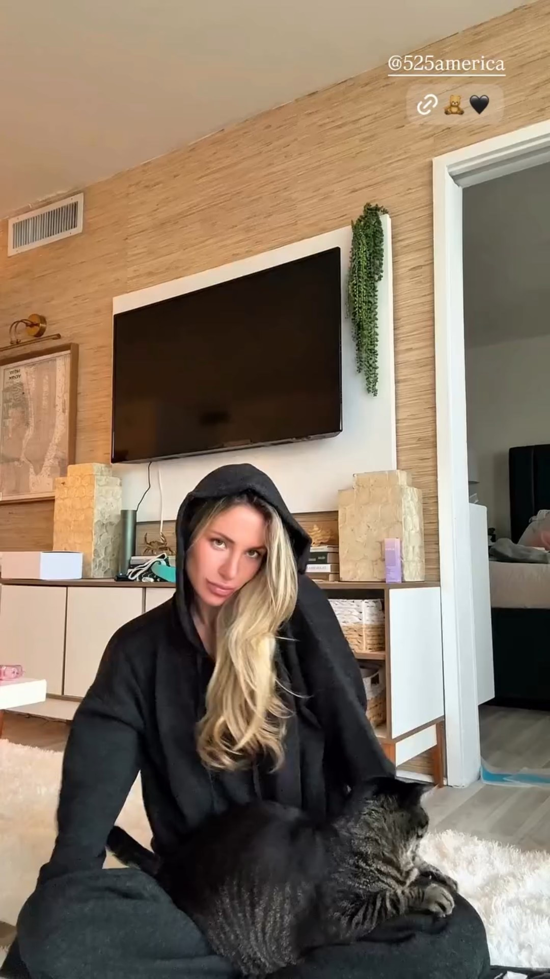 The coziest cashmere set of all time 💫@525america