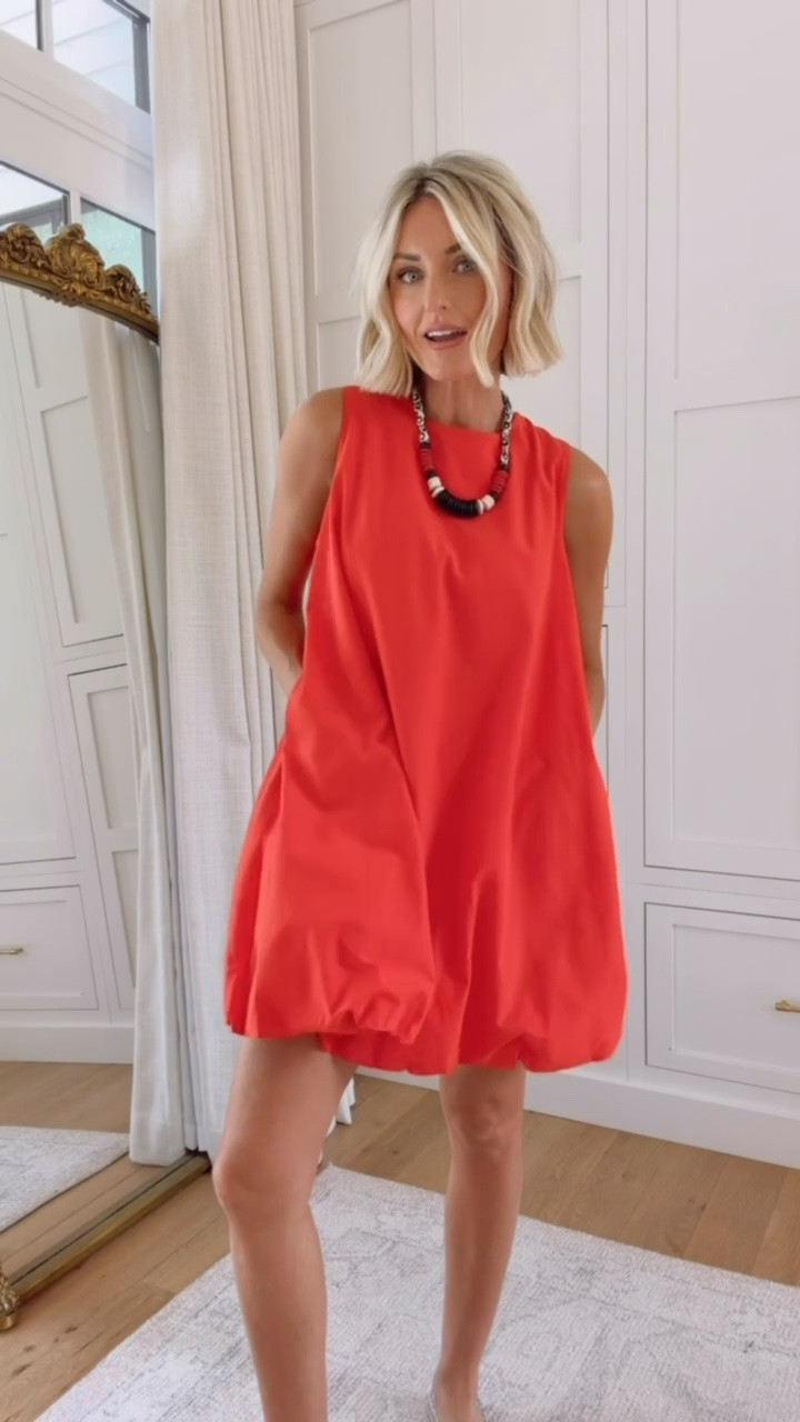 This bubble dress is so fun! This would be perfect for college game day - can’t believe football season is almost here! Wearing S! I also just ordered it in the black!

Loverly Grey, Amazon, bubble dress, red dress, mini dress, Georgia game day outfit

#LTKSeasonal