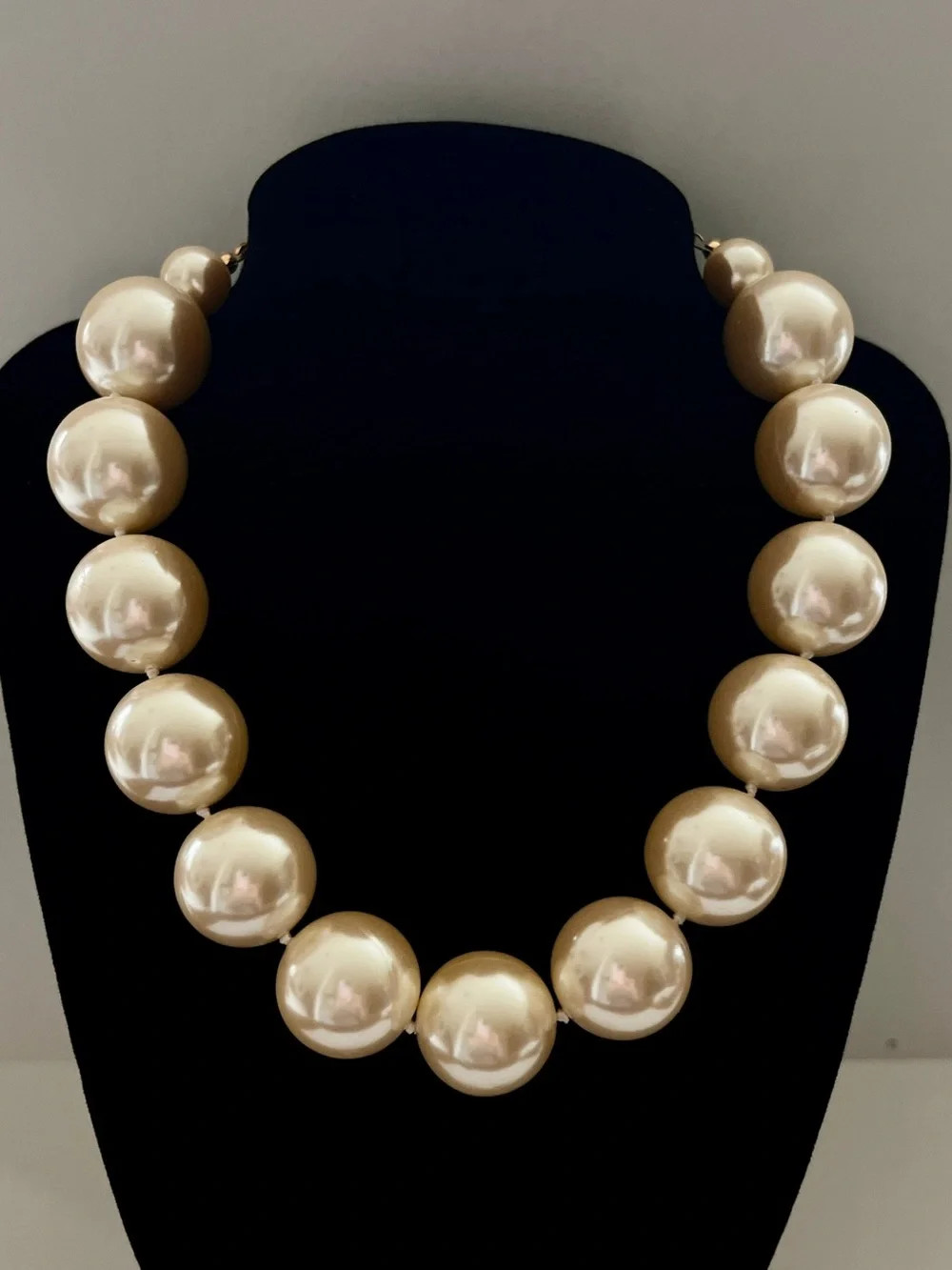Vintage 1980s Carolee Jumbo Gobstopper Oversized Chunky Pearl Statement Necklace | Poshmark