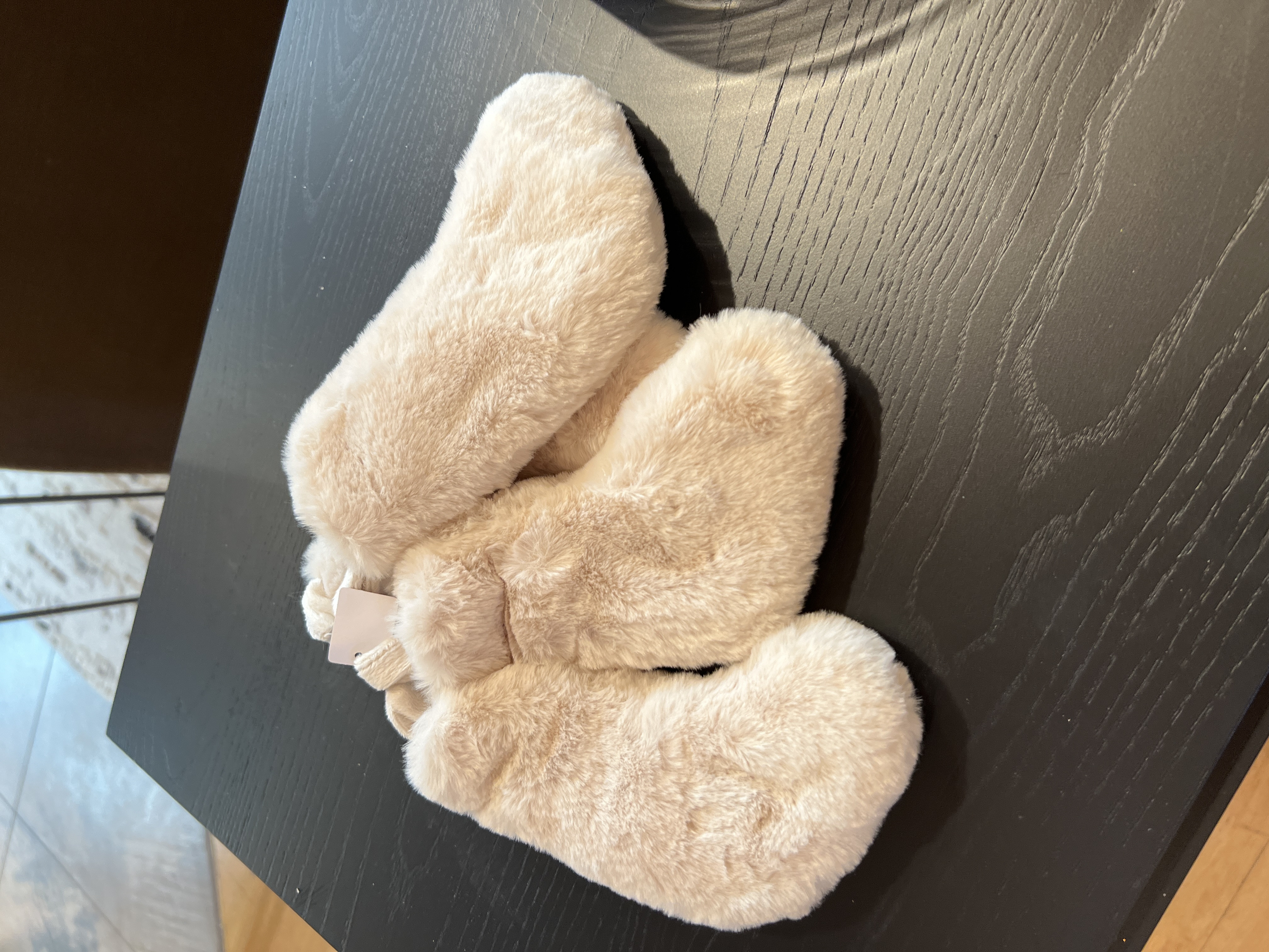 Holiday Faux Fur Ivory Flatware Stocking, Set of 4 Obsessed with this super cute holiday decor

#LTKSeasonal #LTKHoliday #LTKGiftGuide