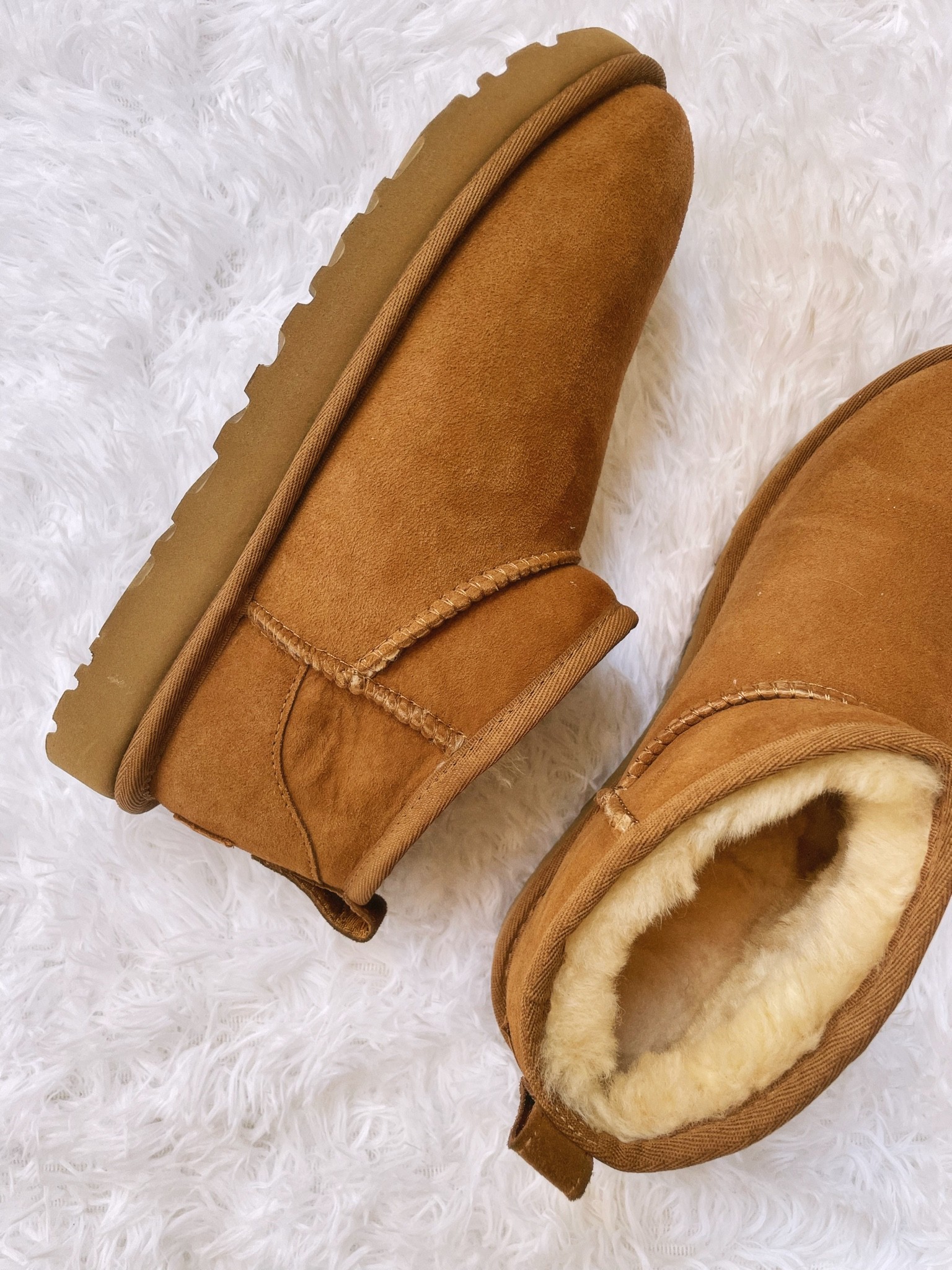 Fall favs😍 

#ugg #uggboots #ultramini #zappos #falloutfit #boots #winteroutfit #giftidea

#LTKSeasonal #LTKstyletip #LTKshoecrush