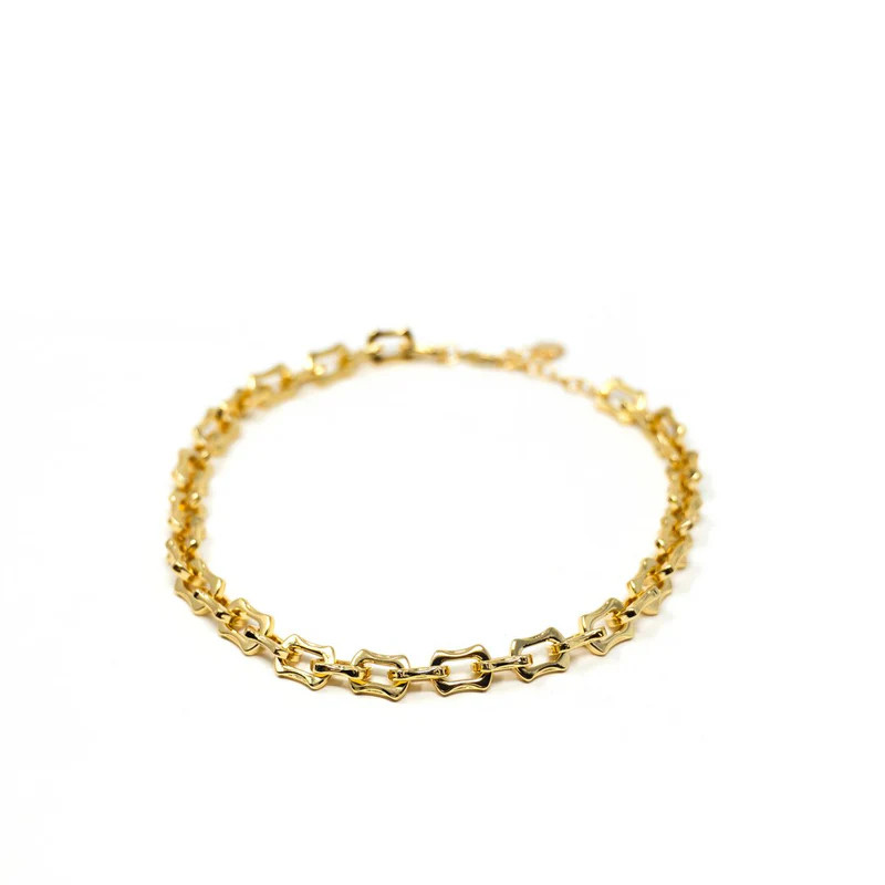 Curvy Cable Chain Necklace | The Sis Kiss