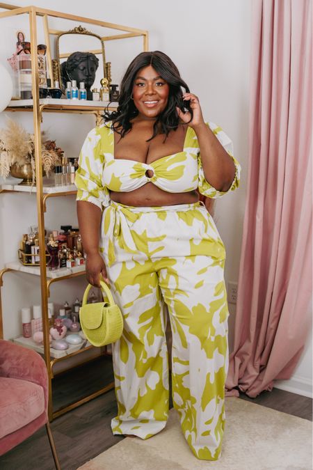 I finally got my hands on some pieces from the latest Target x Future Collective Collection. Which look is your fave?

#targethaul #plussizetargethaul #plussizefashion #plussizesummeroutfits 

#LTKunder50 #LTKsalealert #LTKcurves
