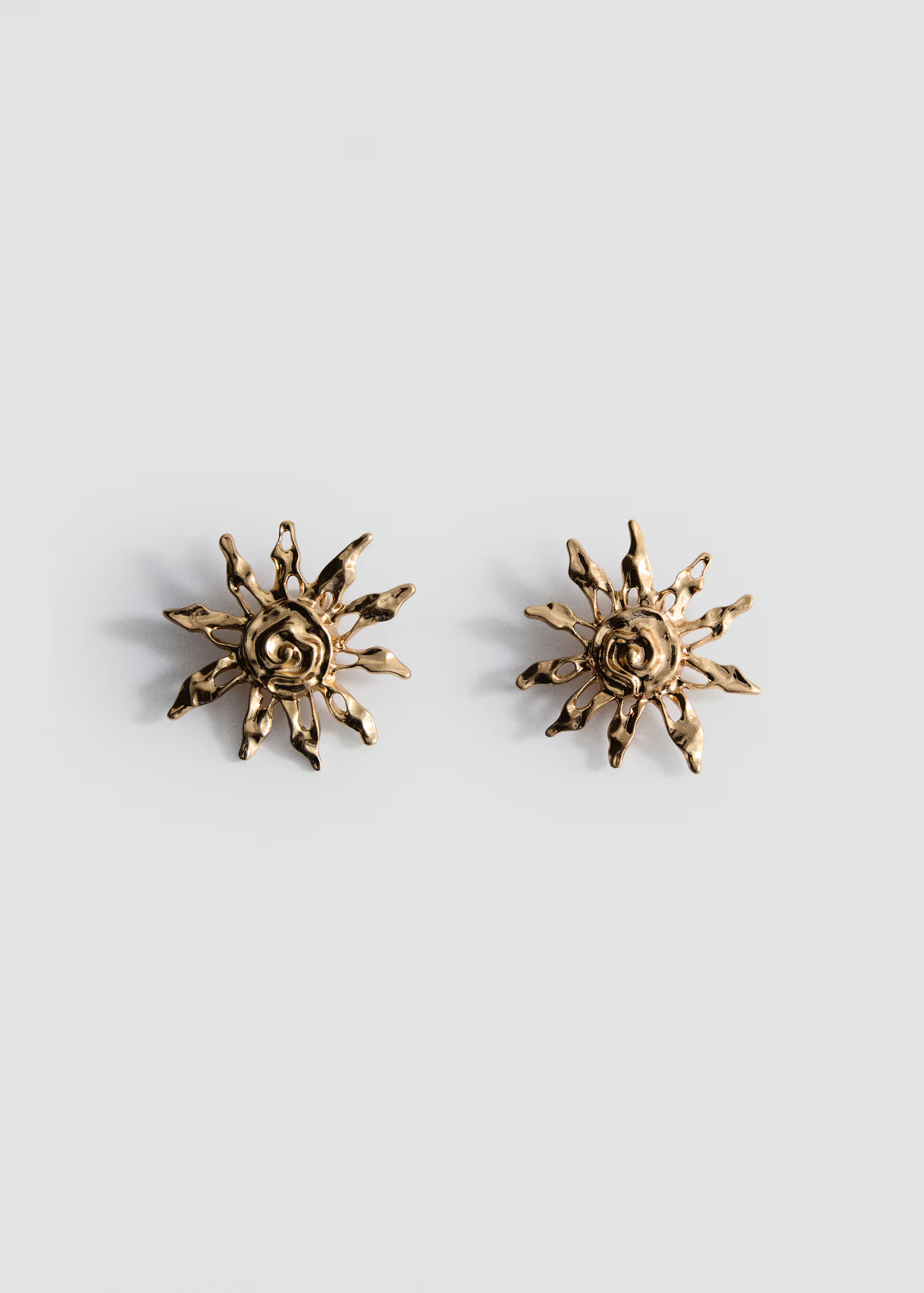 Sun design earrings - Women | MANGO United Kingdom | MANGO (UK)
