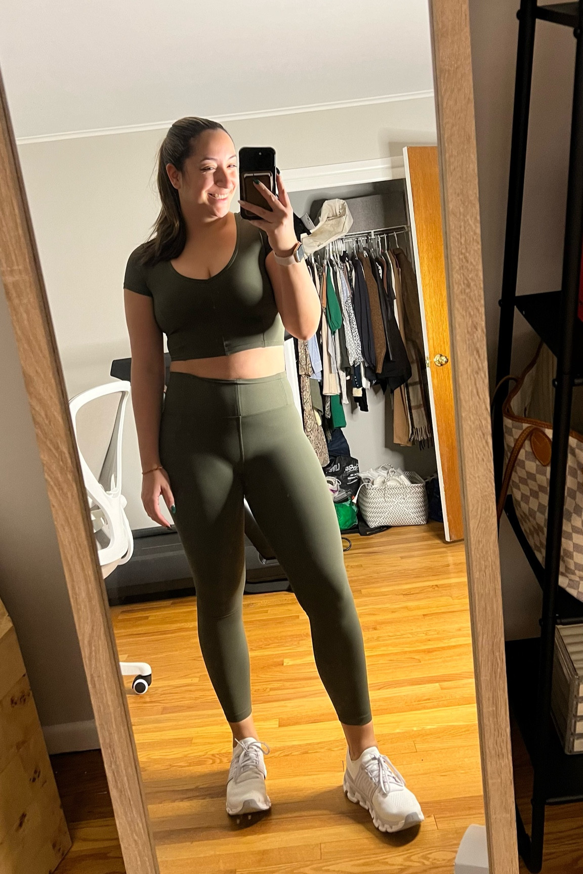Aerie workout wear that I am loving right now! Super comfortable and of course love me some color green.

#LTKmidsize #LTKU #LTKfitness
