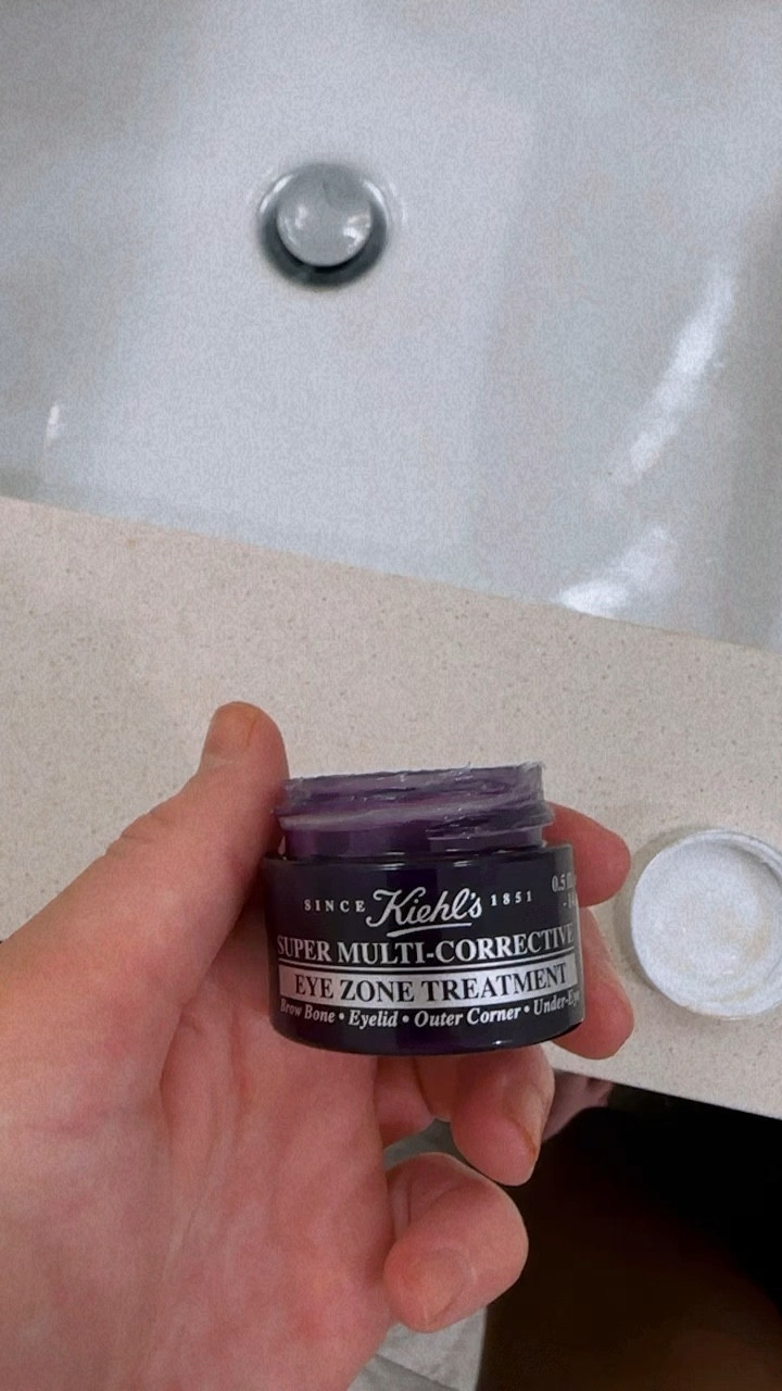 Love this kiehls eye cream!!! 

#LTKbeauty