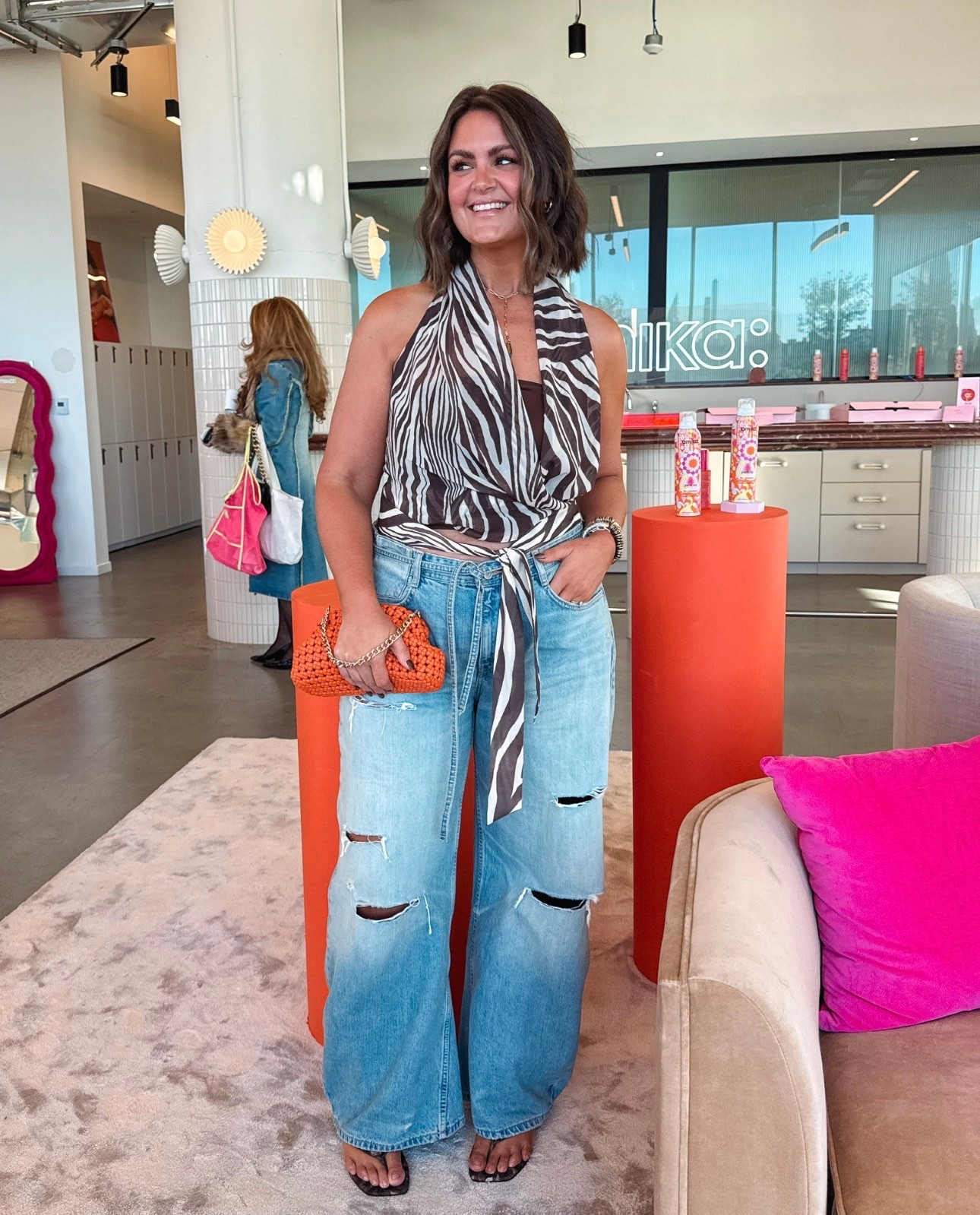 Casual fall outfit! 

Fall fashion, fall outfit, midsize fashion, casual outfit, chic outfit