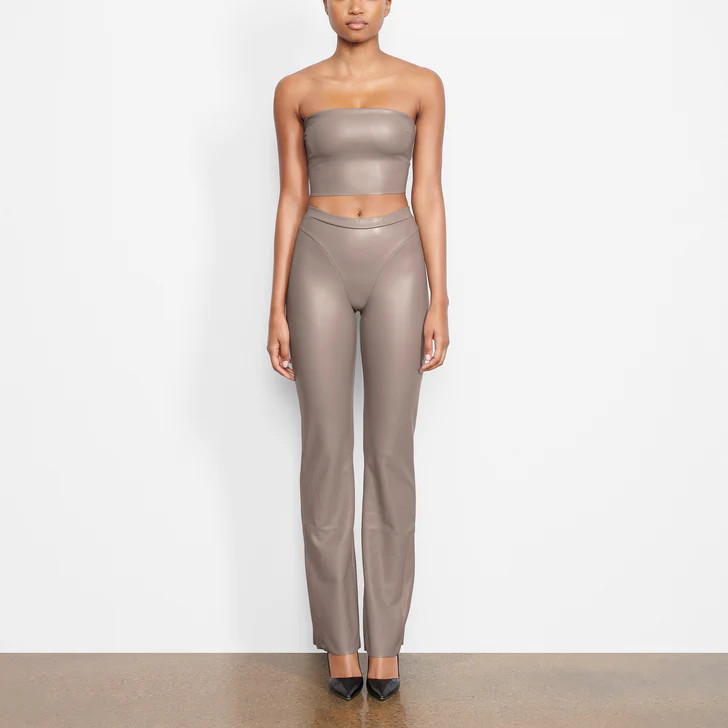 FAUX LEATHER TUBE TOP | SKIMS (US)