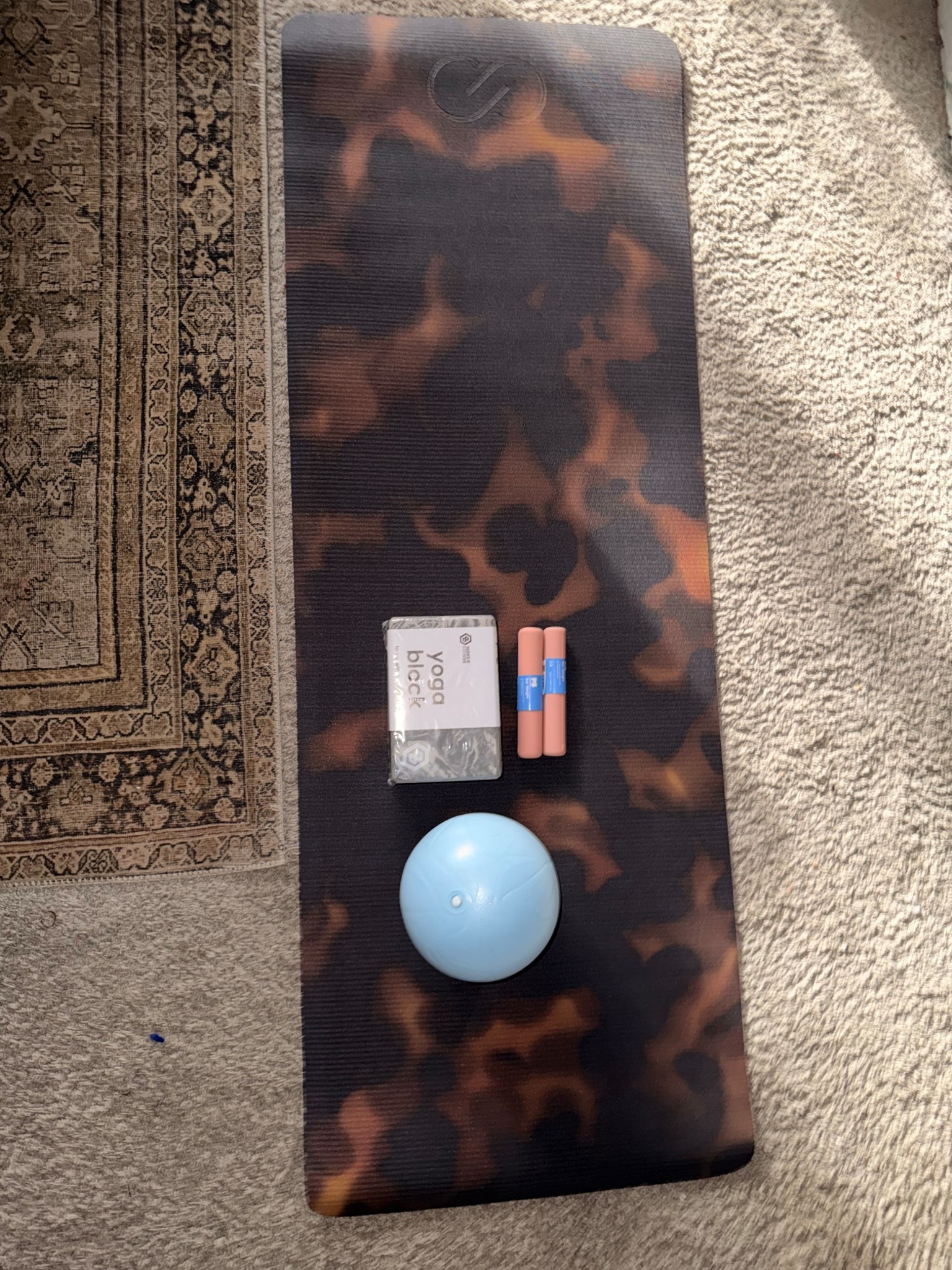 Pilates Gear 
Starting the Izzy 25-day challenge 
Pilates Ball & Block from 5 & Below

#yogamat #pilates #yoga


#LTKActive