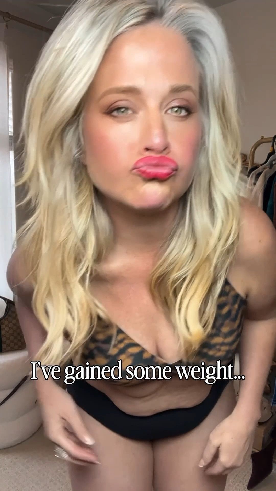  ✨Tap the bell, save and ❤️ for over 40 fashion, midlife style, midsize fashion and luxury looks for less. 

I’ve gained some weight.
And for a minute… I almost canceled date night.

Midlife bodies change. Hormones shift. Weight fluctuates. And if you’re over 40 and mid-size, you know how fast confidence can disappear when nothing feels right.

That’s why I swear by my go-to confidence staples...pieces that smooth, skim, and work with my body, not against it.

These Athleta Endless High-Rise Pants + the Midday Relaxed Top are my secret weapons when I’m bloated, heavier, or just not feeling like myself. I instantly feel pulled together and honestly… about 15 pounds slimmer.

Not because my body changed.
Because my clothes finally support it.

And right now my favorite staples are 25% off, which is the best time to grab pieces you can rely on when your body is doing its midlife thing.

You don’t need a different body.
You need better basics 🤍

Comment COMFY and I’ll send the links.

👑"Helping you look good, feel good!" - Lindsey Denver

⬇️Sizing information:
Size down in top
10
Pants (size down if in between sizes.) 
#over40style #midlifefashion #midsizefashion #midlifewomen #bodyconfidence #athletastyle #realbodyconfidence #over40fashion
