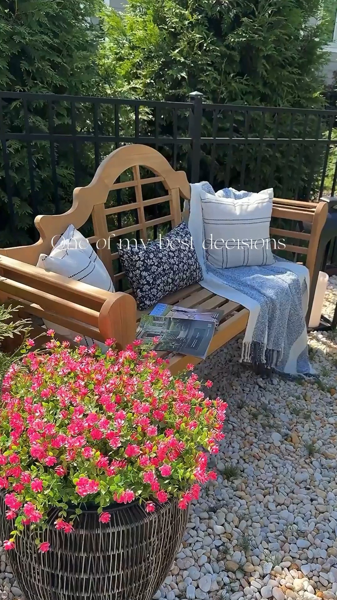 Cambridge Garden Bench🤎

One of my best decisions was adding this bench to my garden. My bench is 5’ teak wood.
I’ve also linked some smaller benches.

Garden benches, faux flowers, throw pillows, throw blanket, pillow inserts, Italian pot & saucer, ombré citronella lantern candle, large metal lantern, flameless candle

#LTKSeasonal #LTKstorytime #LTKHome