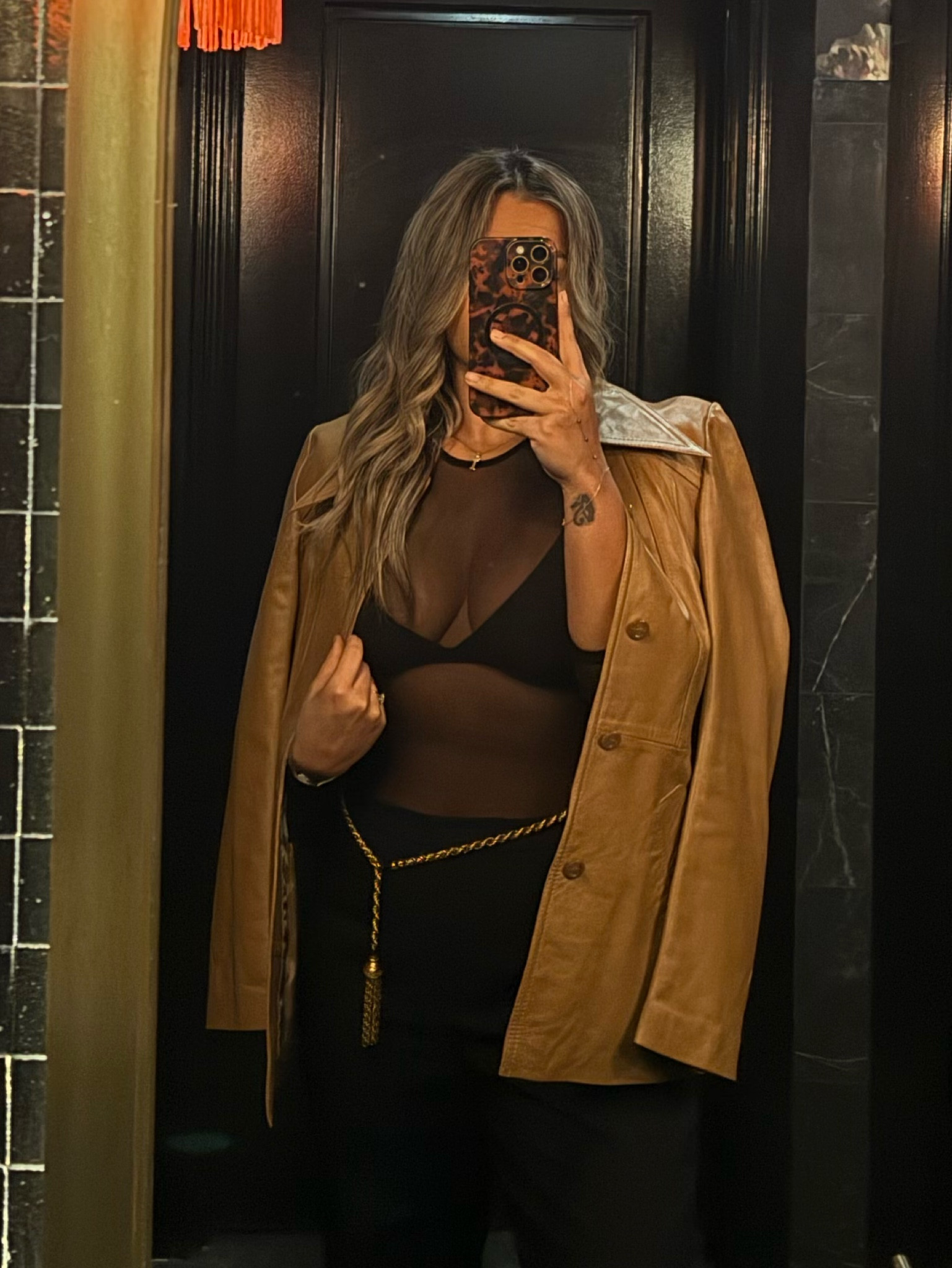 links to top & bralette since everything else is thrifted 