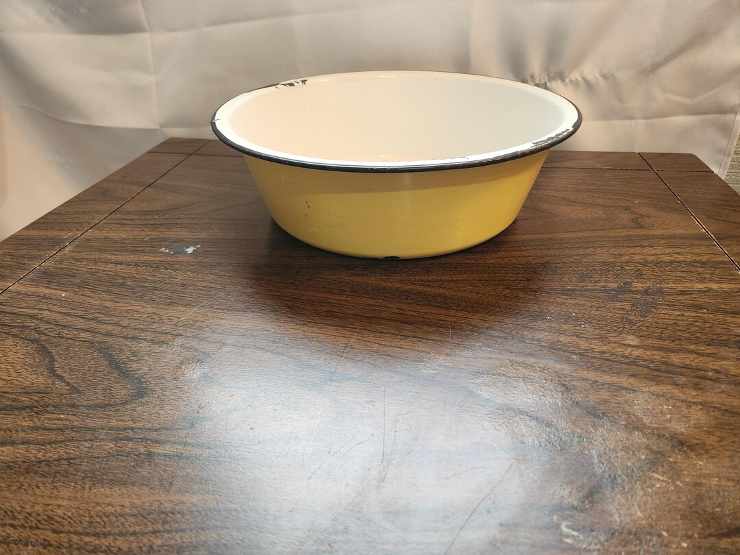 Yellow Enamelware Bowl Basin With Black Trim, Vintage Kitchen Enamel, 1940s, Large Bowl, 11.5 Inc... | Etsy (US)