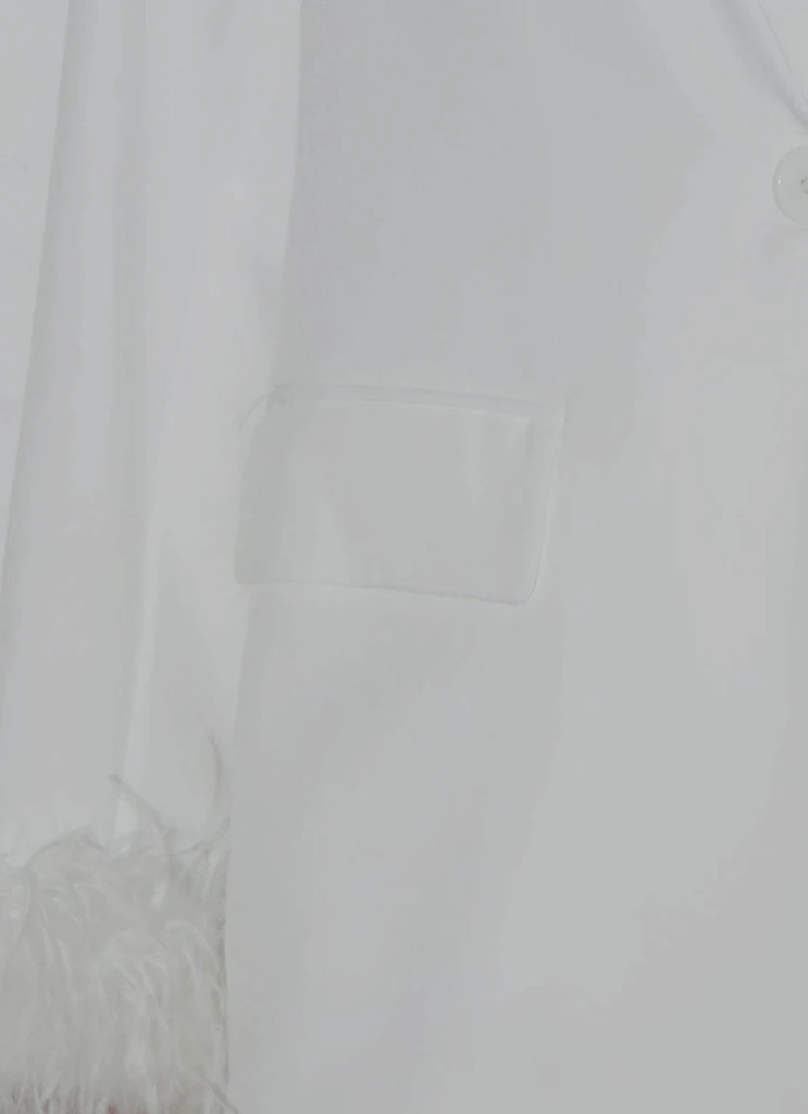 Shake It Off Feather Blazer - Snow | Peppermayo (Global)